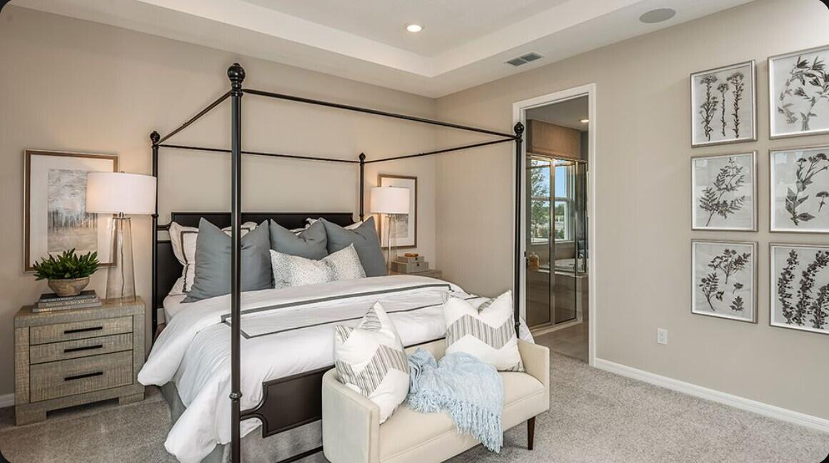 VERANDA OAKS - Residential