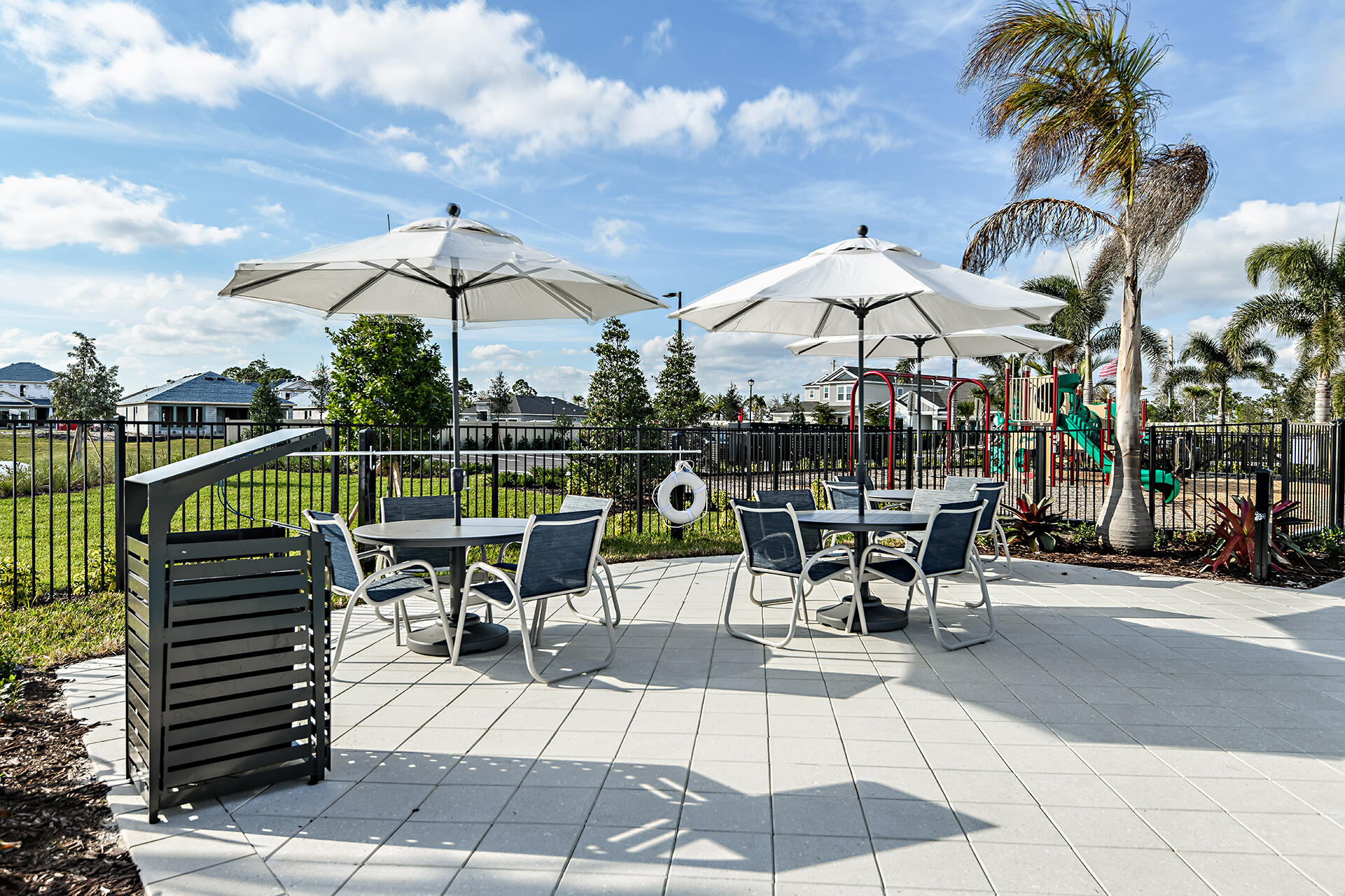 VERANDA OAKS - Residential