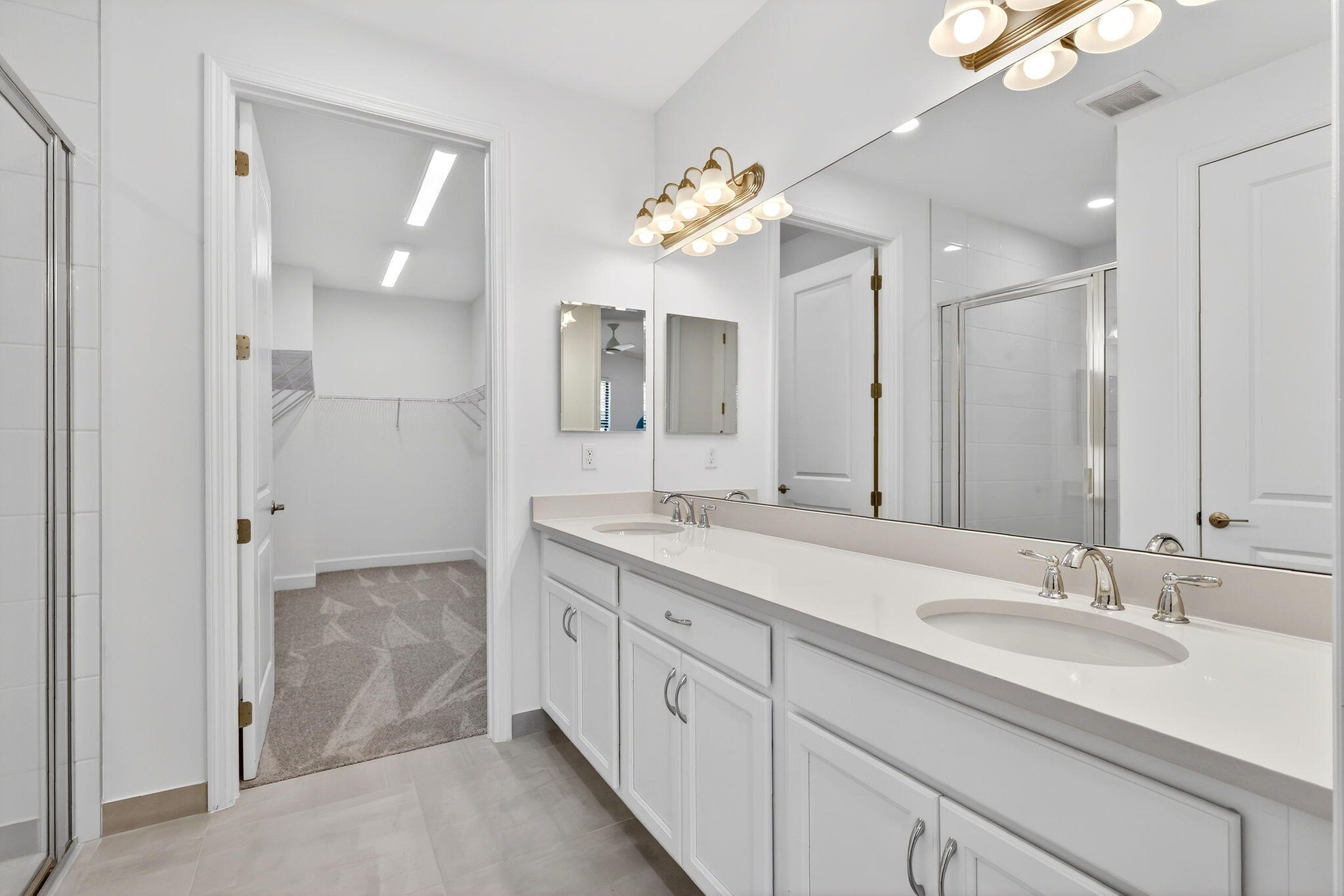 VALENCIA PARC - Residential Lease