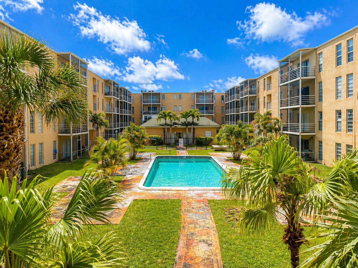 TOWN SQUARE CONDO - Residential