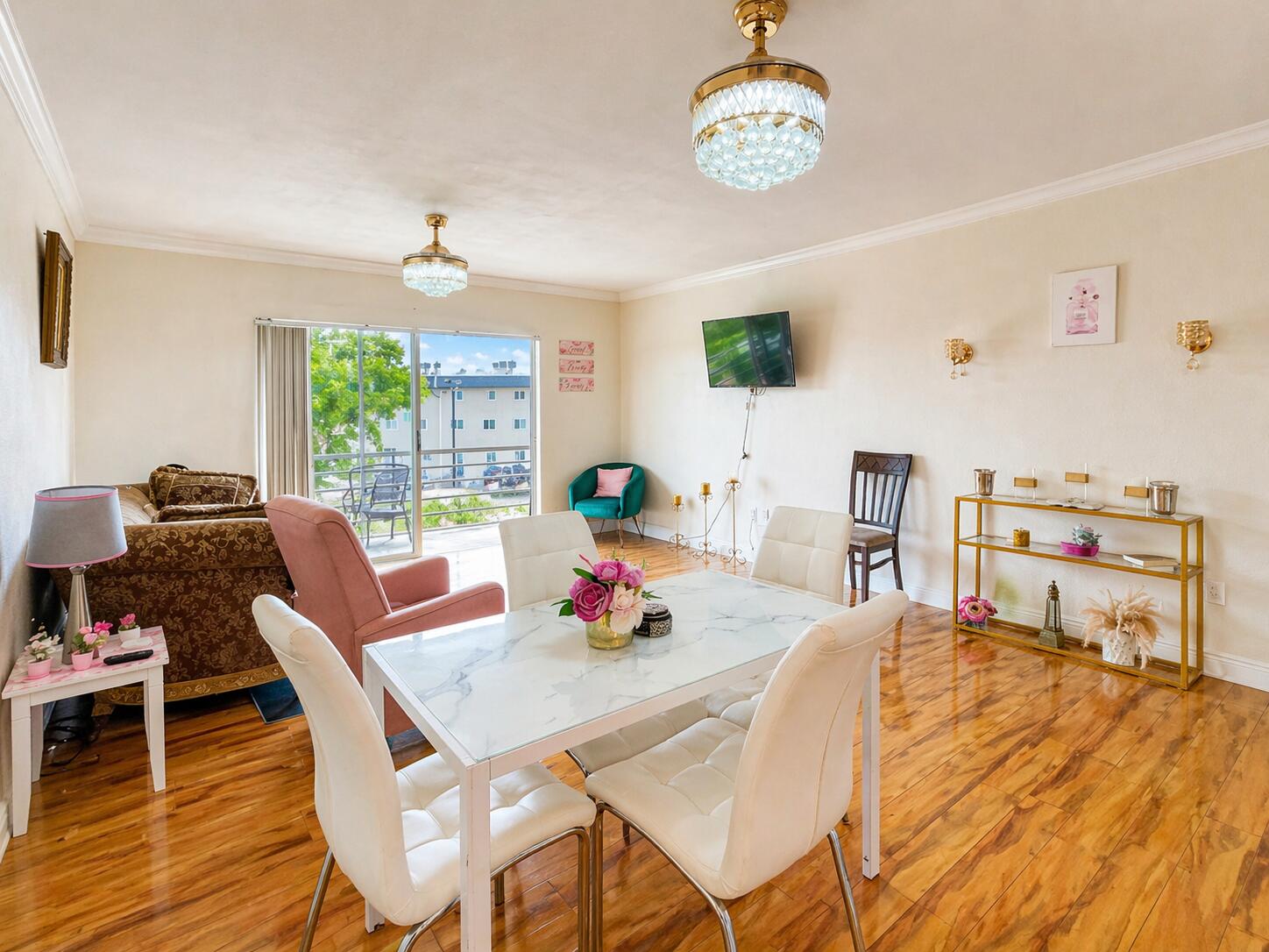 TOWN SQUARE CONDO - Residential