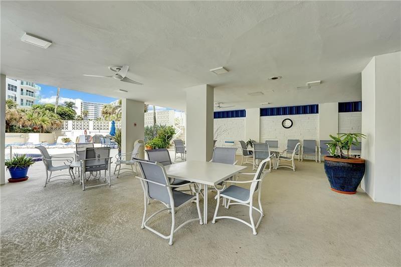 EDGEWATER ARMS - Residential