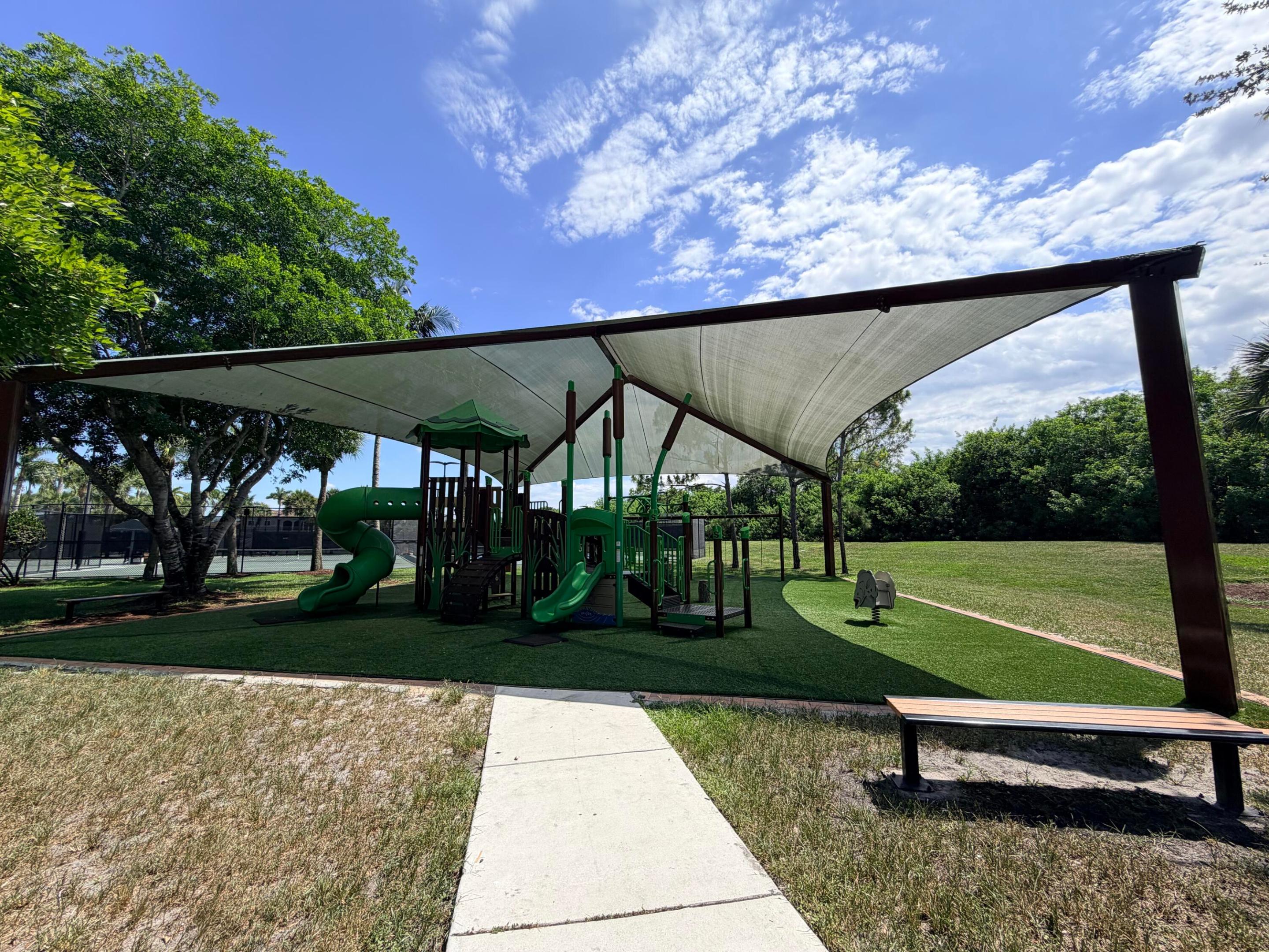 HERON BAY SOUTH - Residential Lease