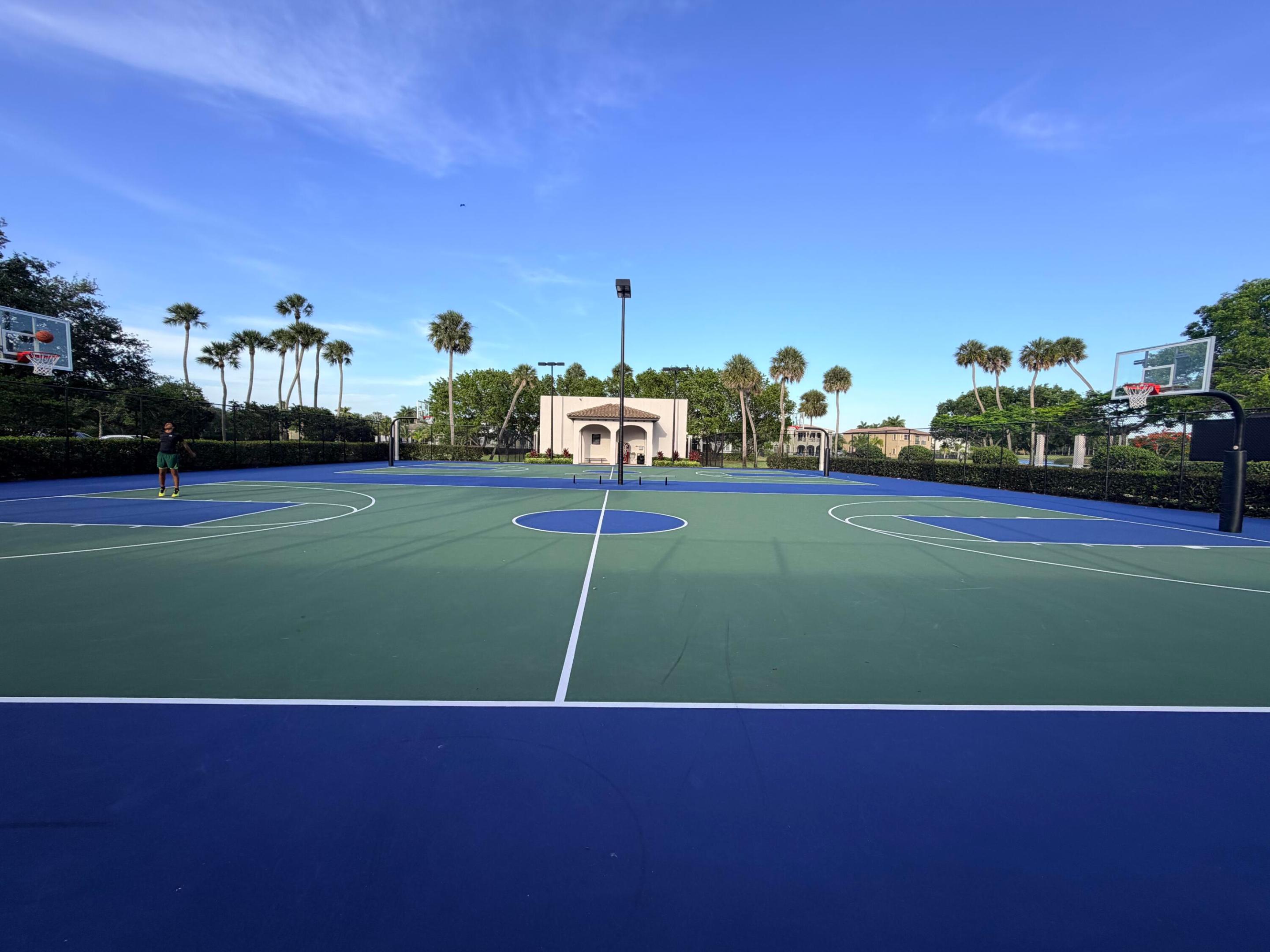 HERON BAY SOUTH - Residential Lease