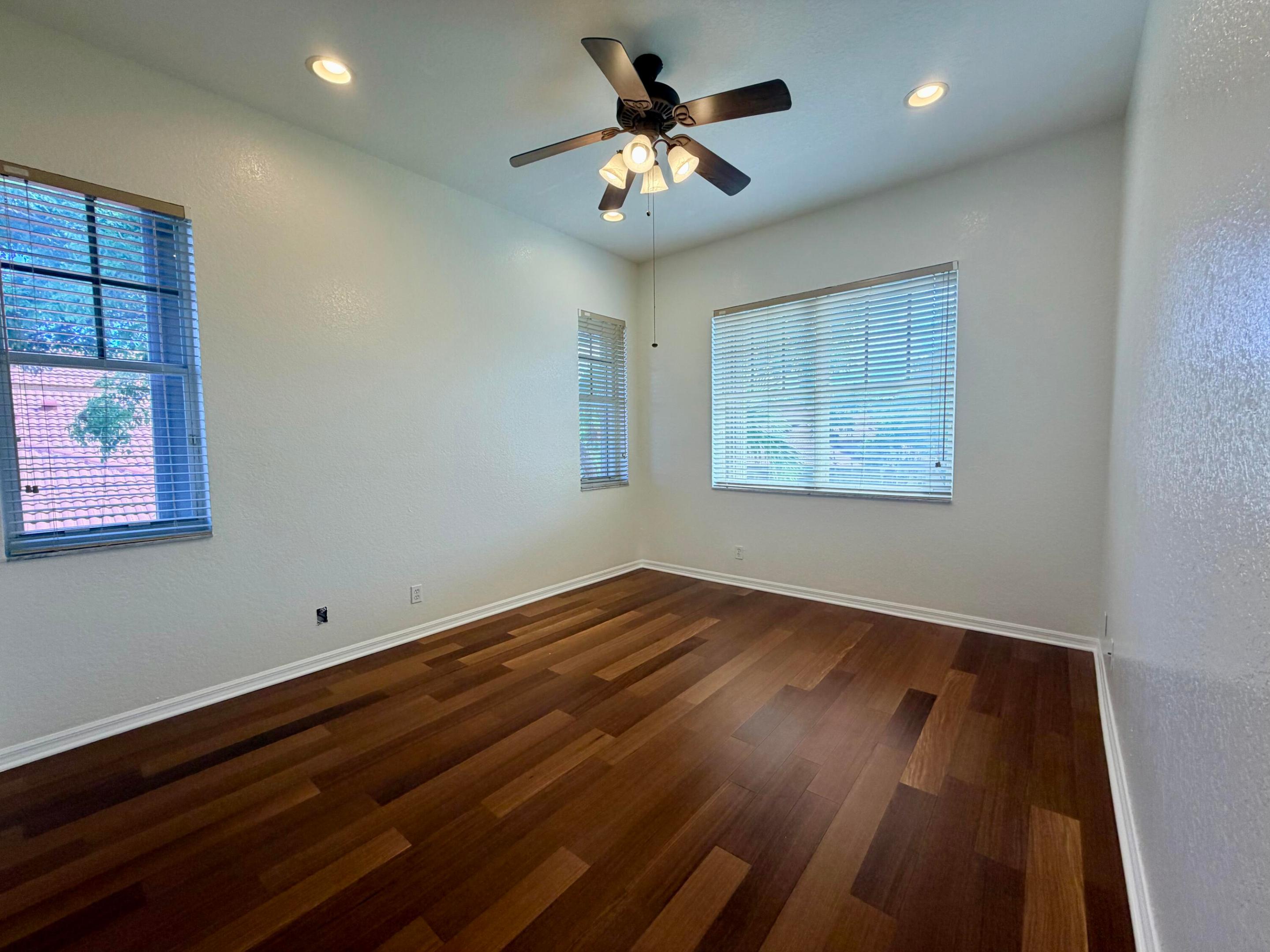 HERON BAY SOUTH - Residential Lease