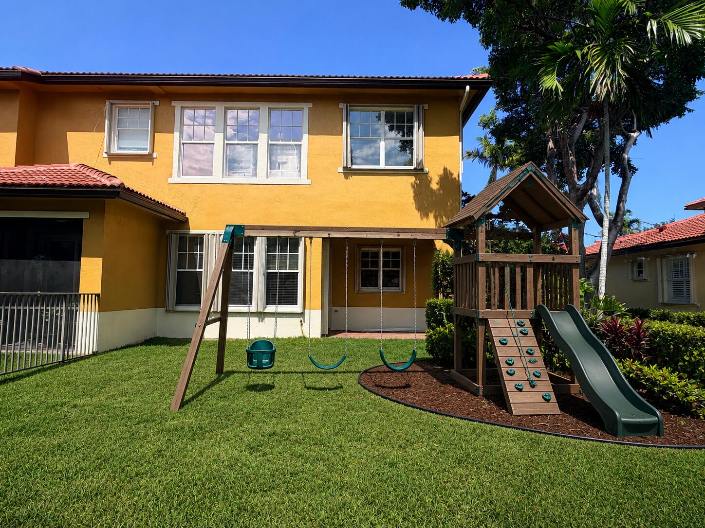 HERON BAY SOUTH - Residential Lease