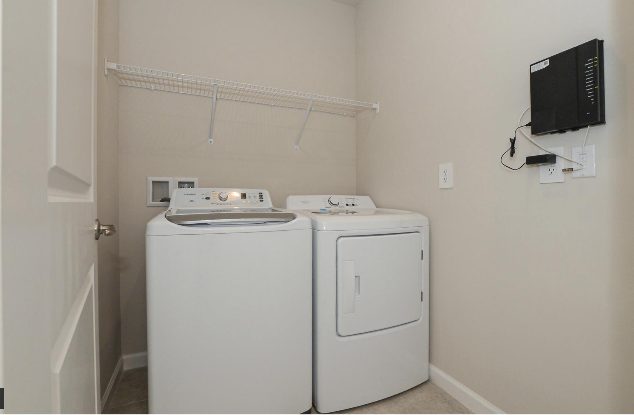 VERANO SOUTH PUD 1 - POD G - PLAT NO. 2 - Residential Lease
