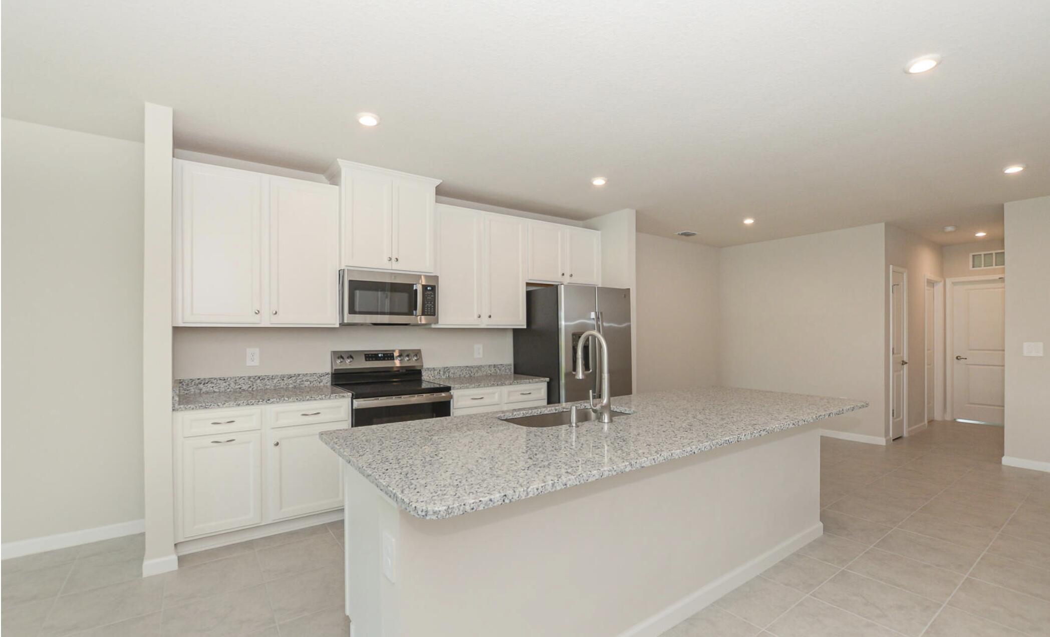 VERANO SOUTH PUD 1 - POD G - PLAT NO. 2 - Residential Lease