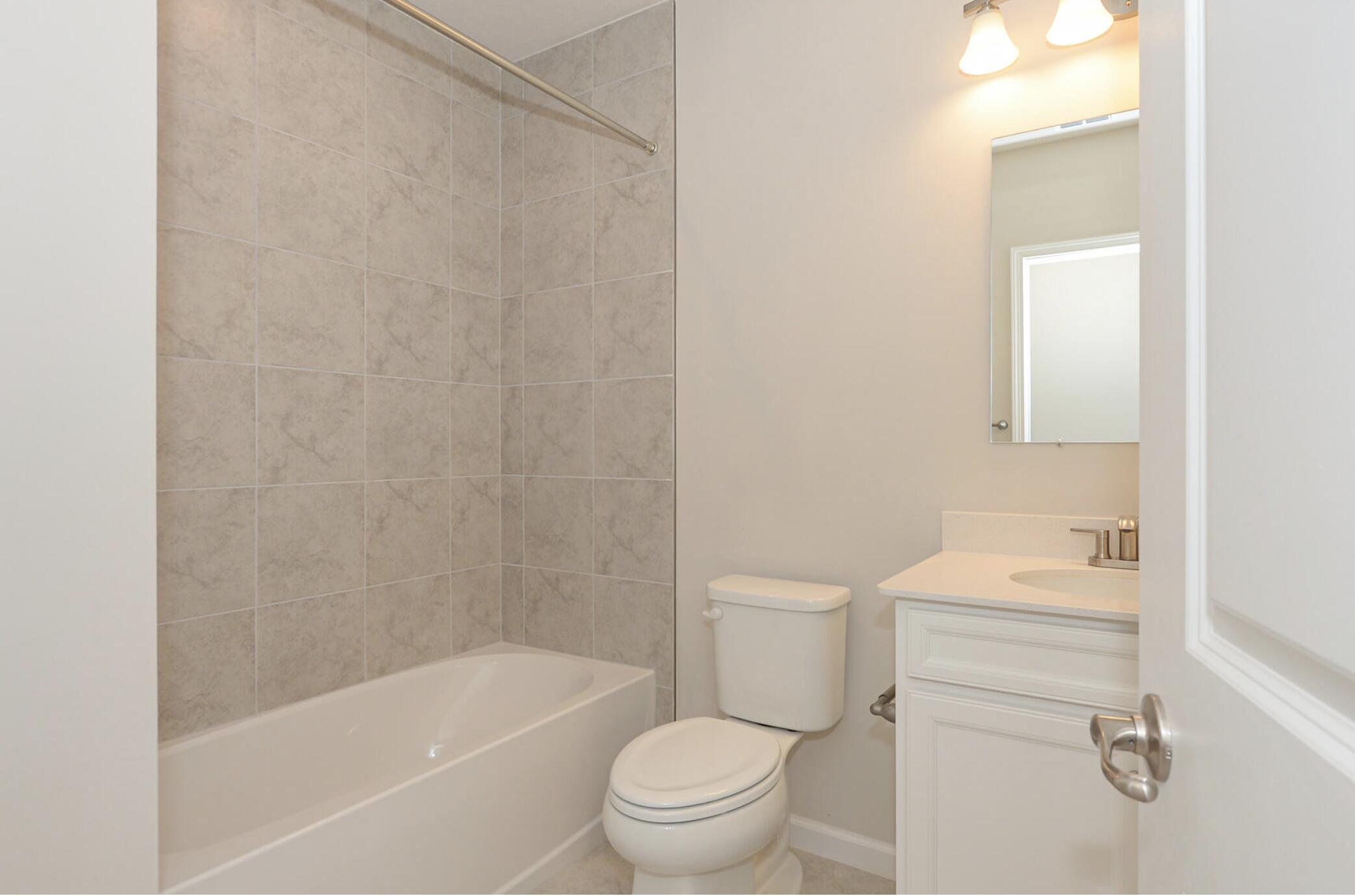 VERANO SOUTH PUD 1 - POD G - PLAT NO. 2 - Residential Lease