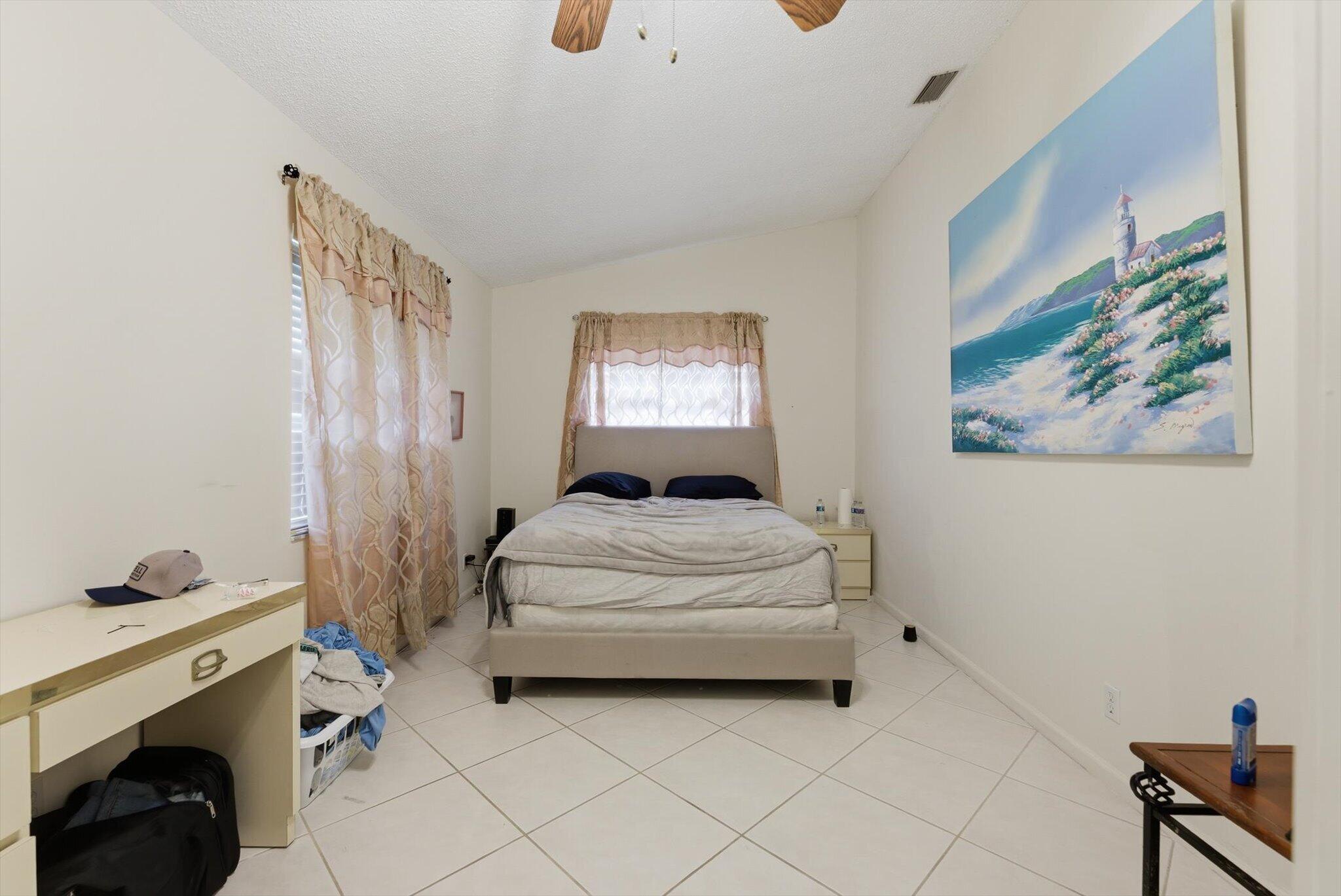 CYPRESS LAKES 10 - Residential