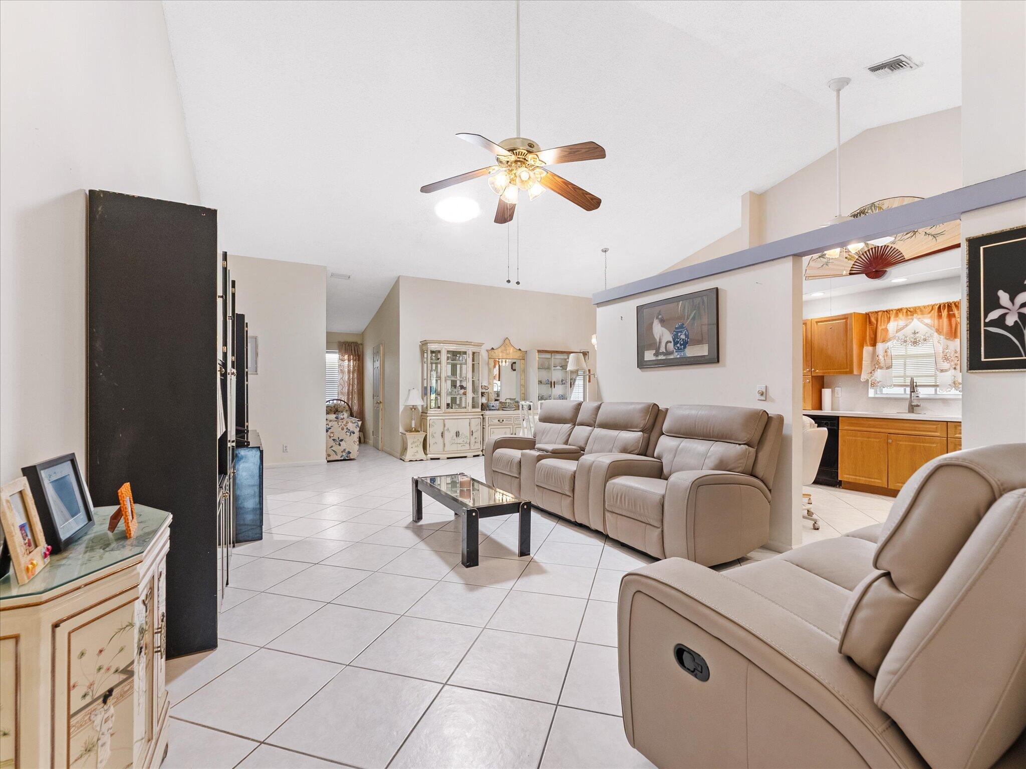 CYPRESS LAKES 10 - Residential
