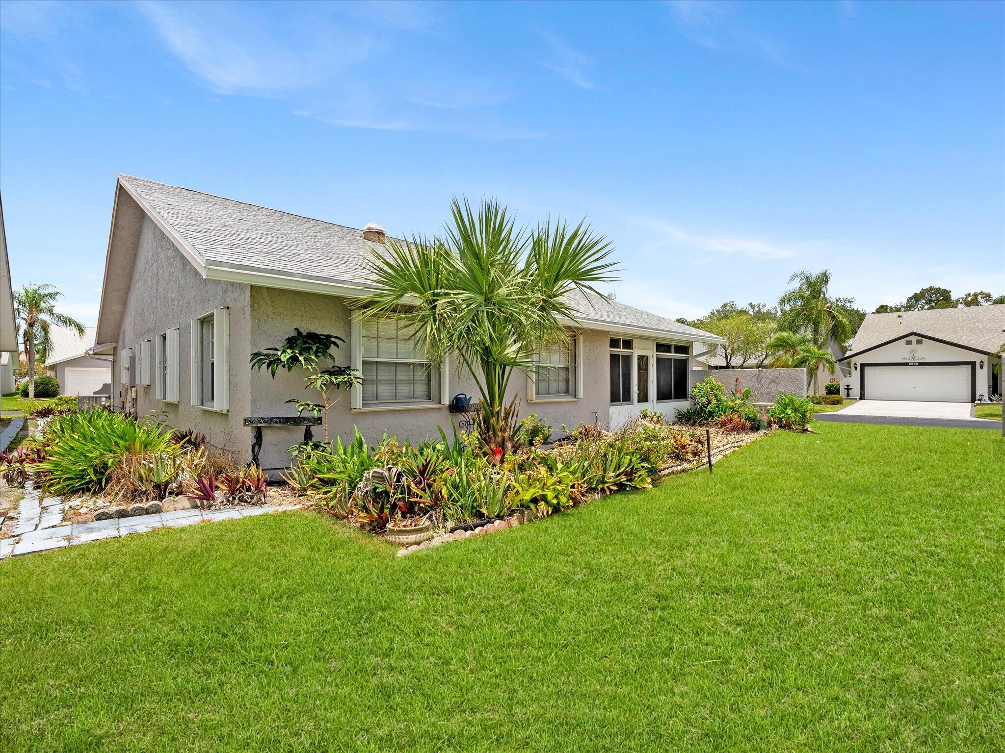CYPRESS LAKES 10 - Residential