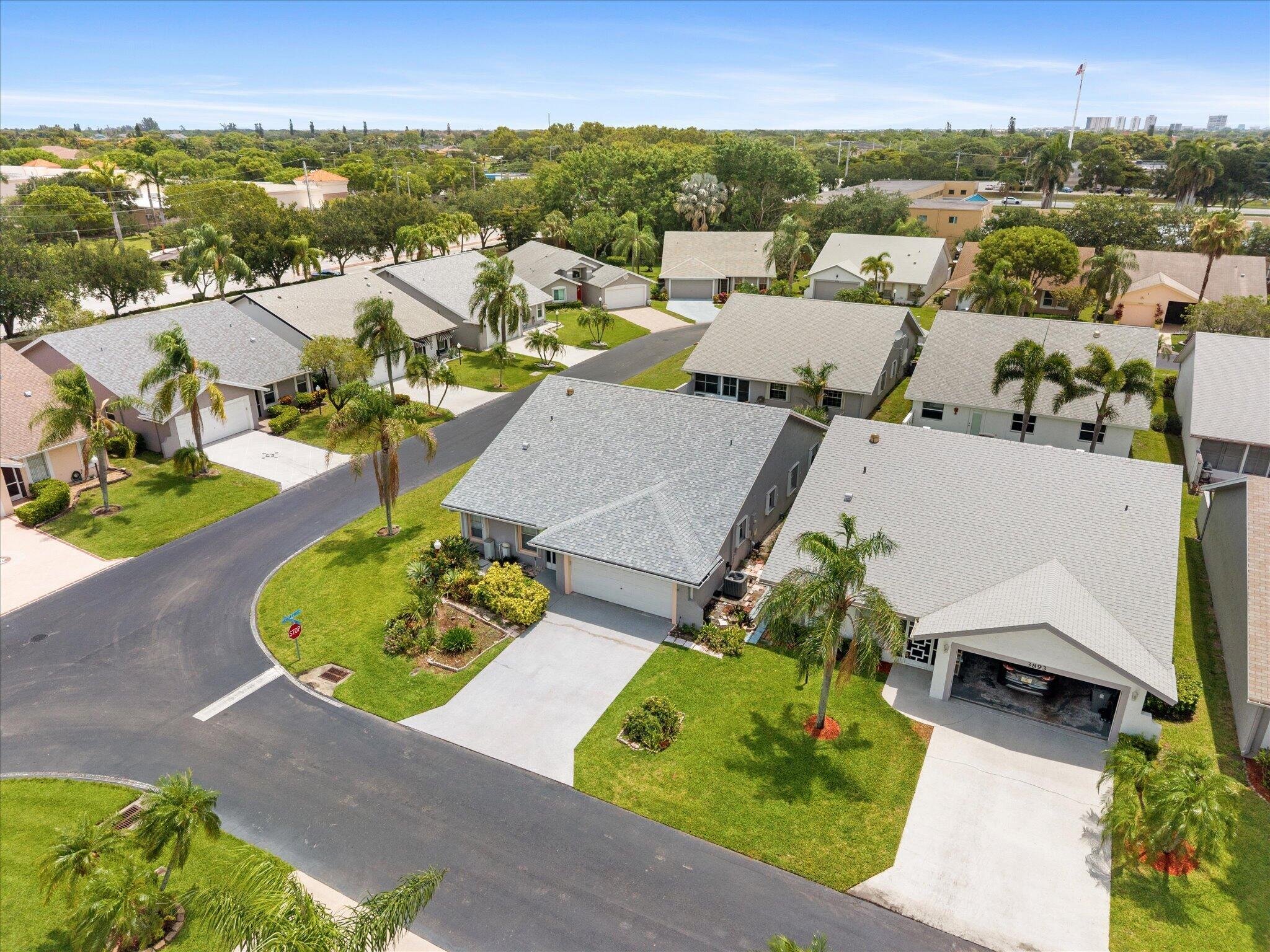 CYPRESS LAKES 10 - Residential