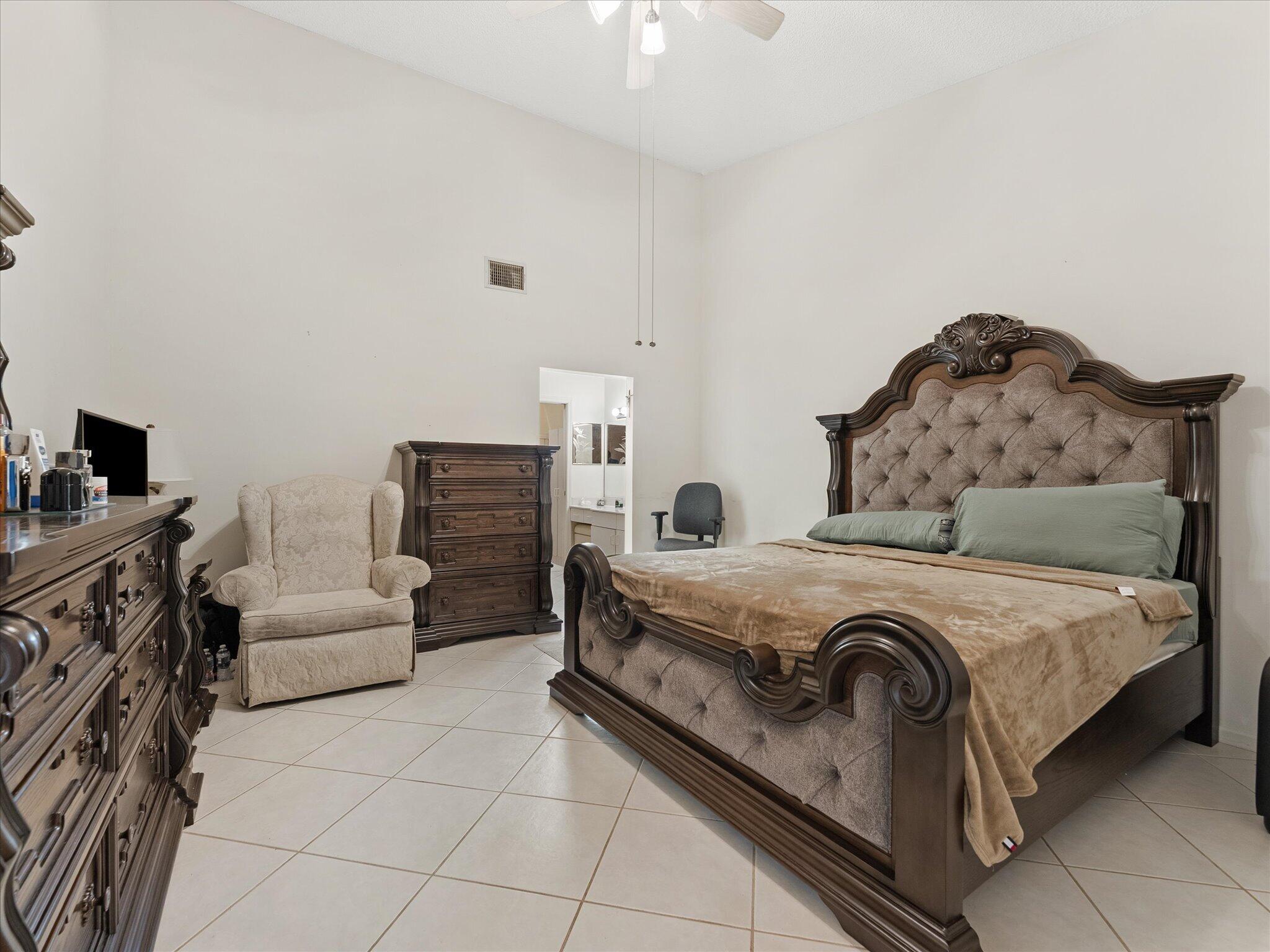 CYPRESS LAKES 10 - Residential
