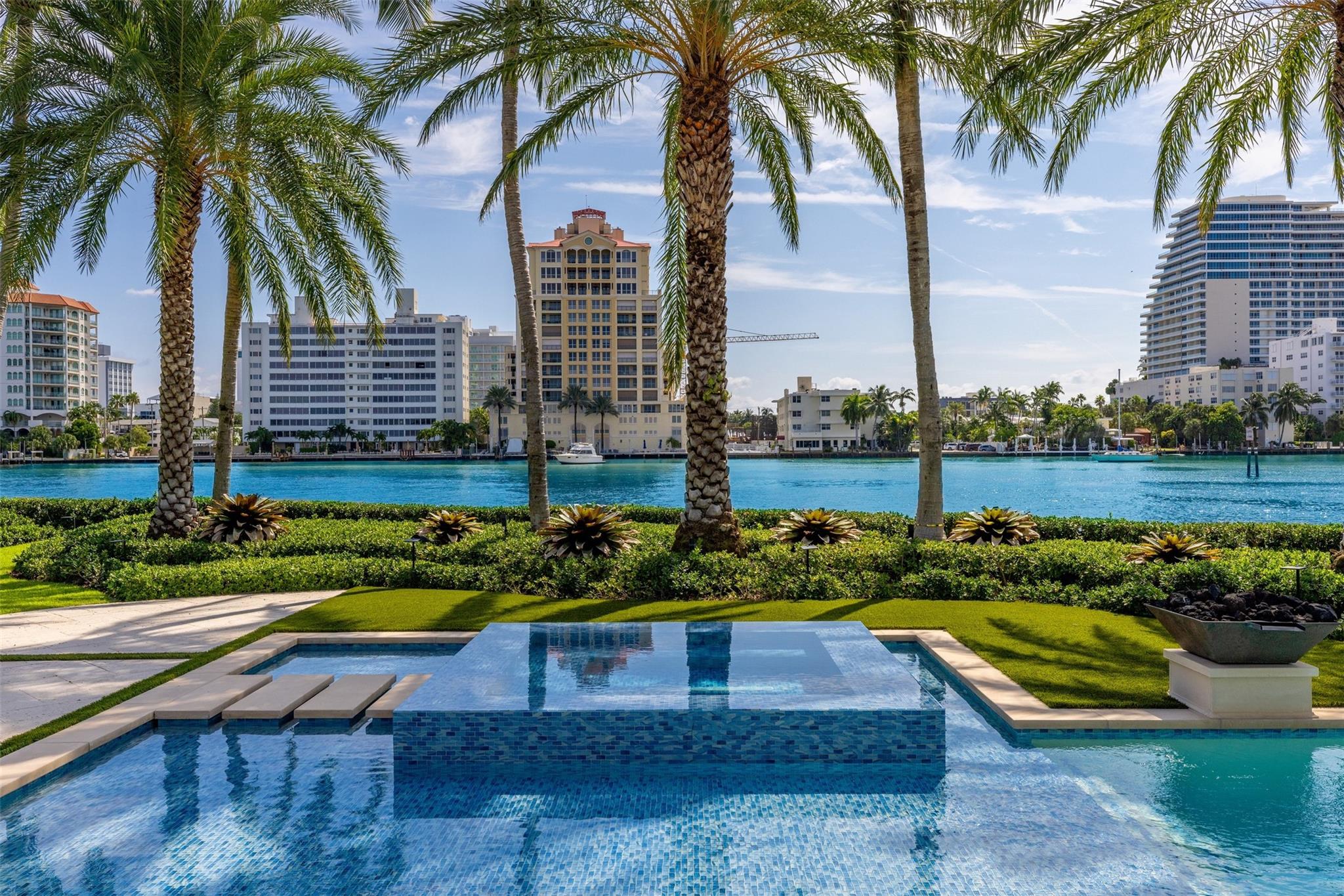 Seven Isles - Residential