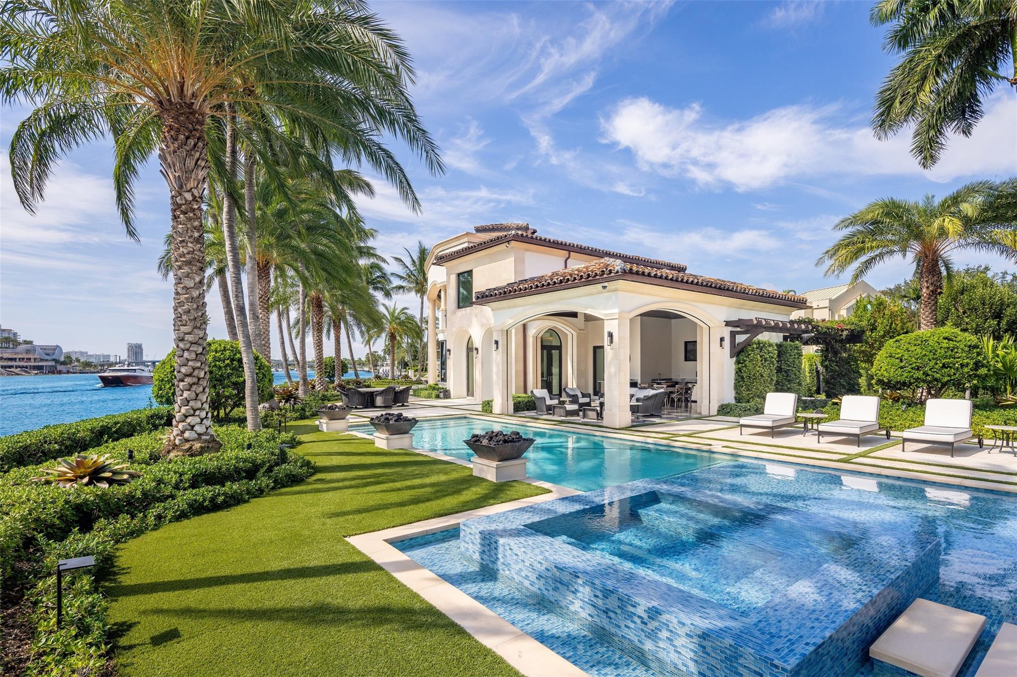 Seven Isles - Residential