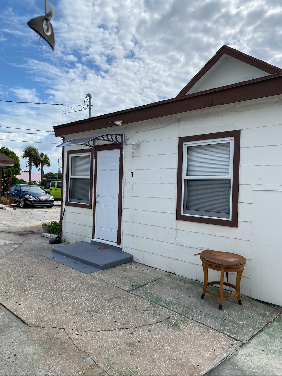 LAKE WORTH TOWN OF - Residential Income