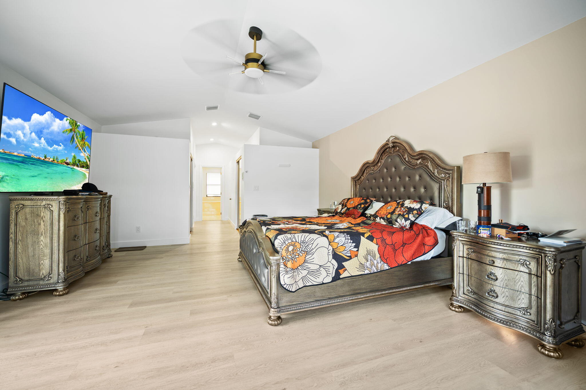 MYSTIQUE - Residential