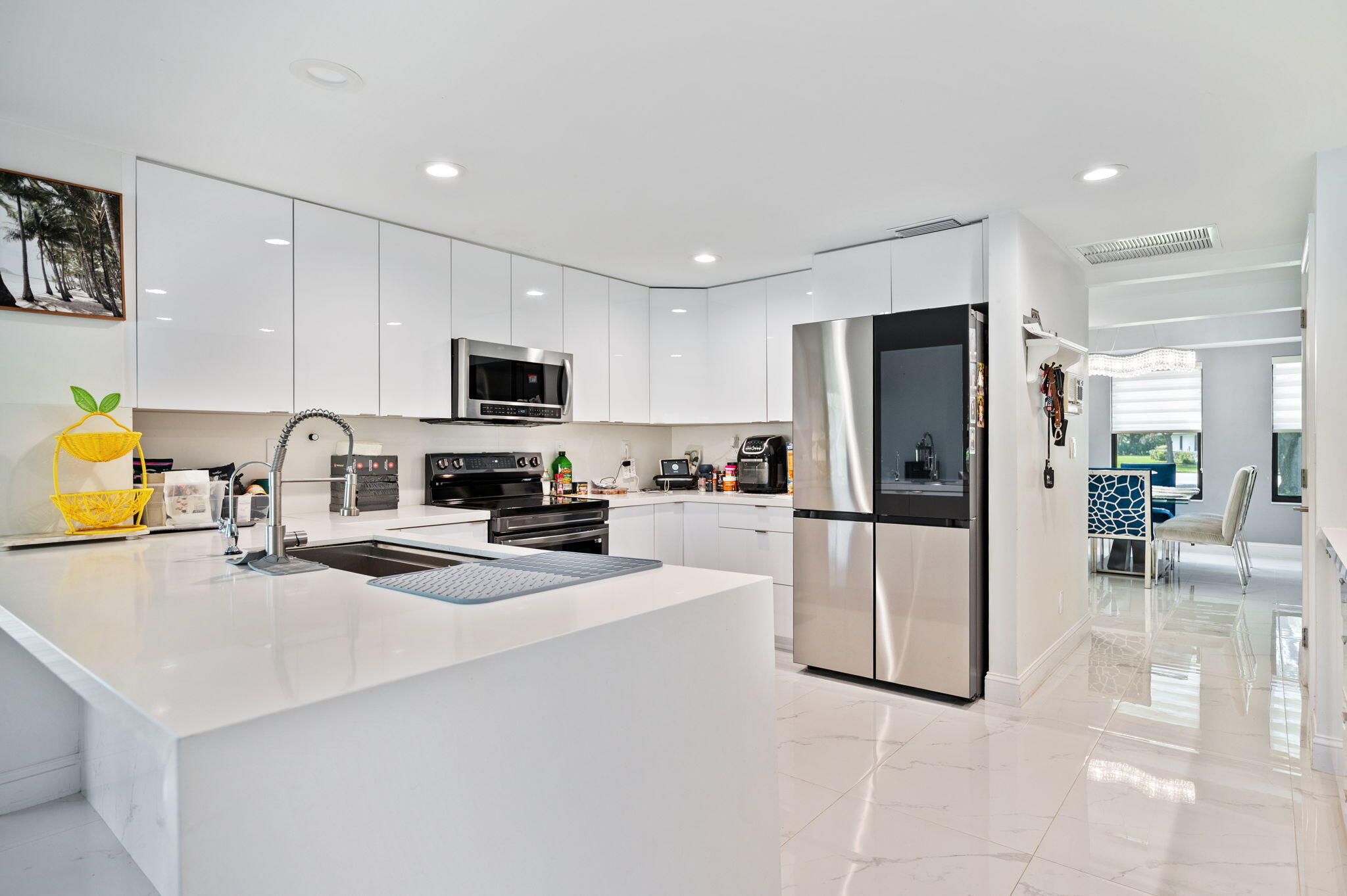 MYSTIQUE - Residential