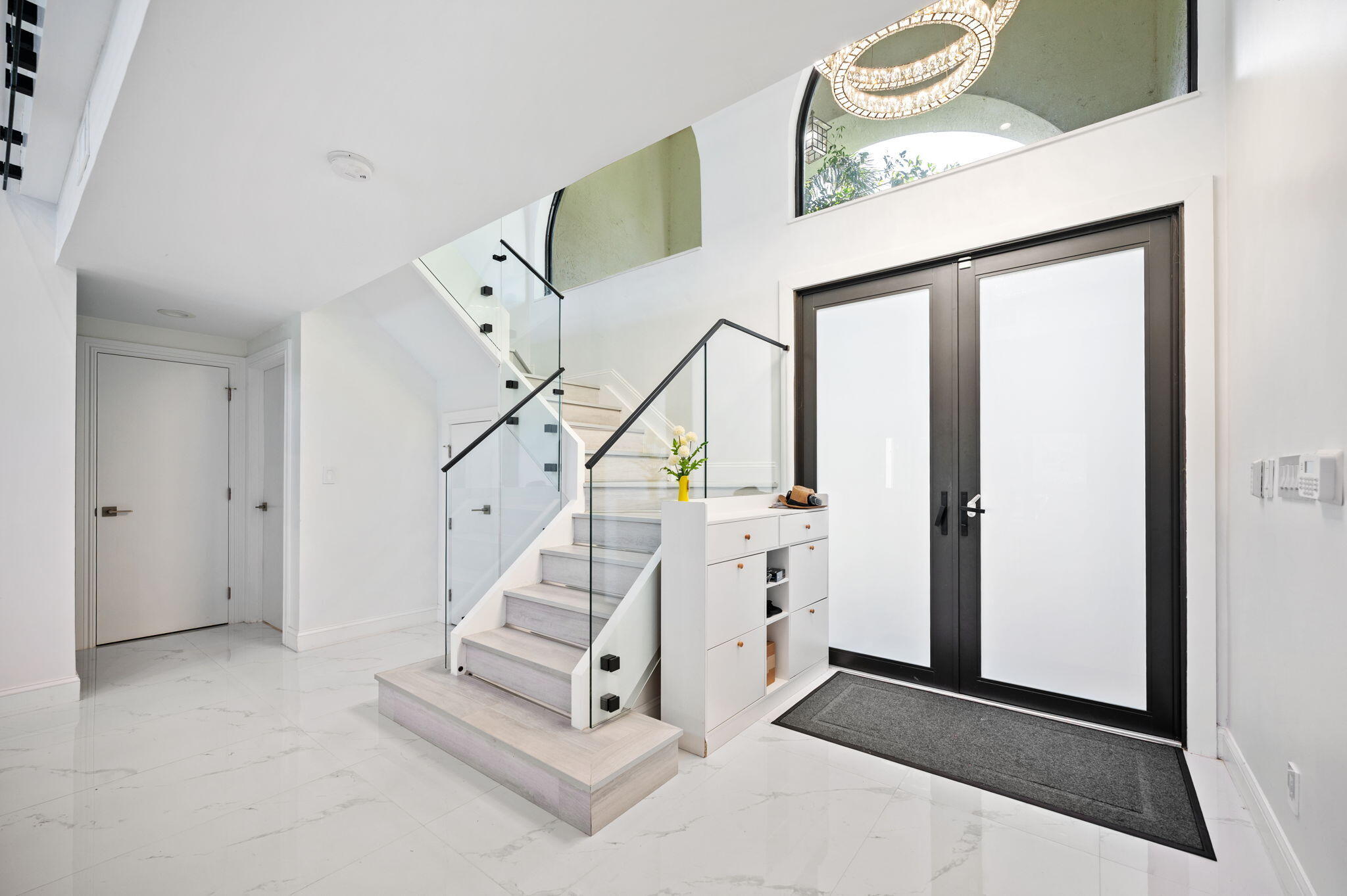MYSTIQUE - Residential
