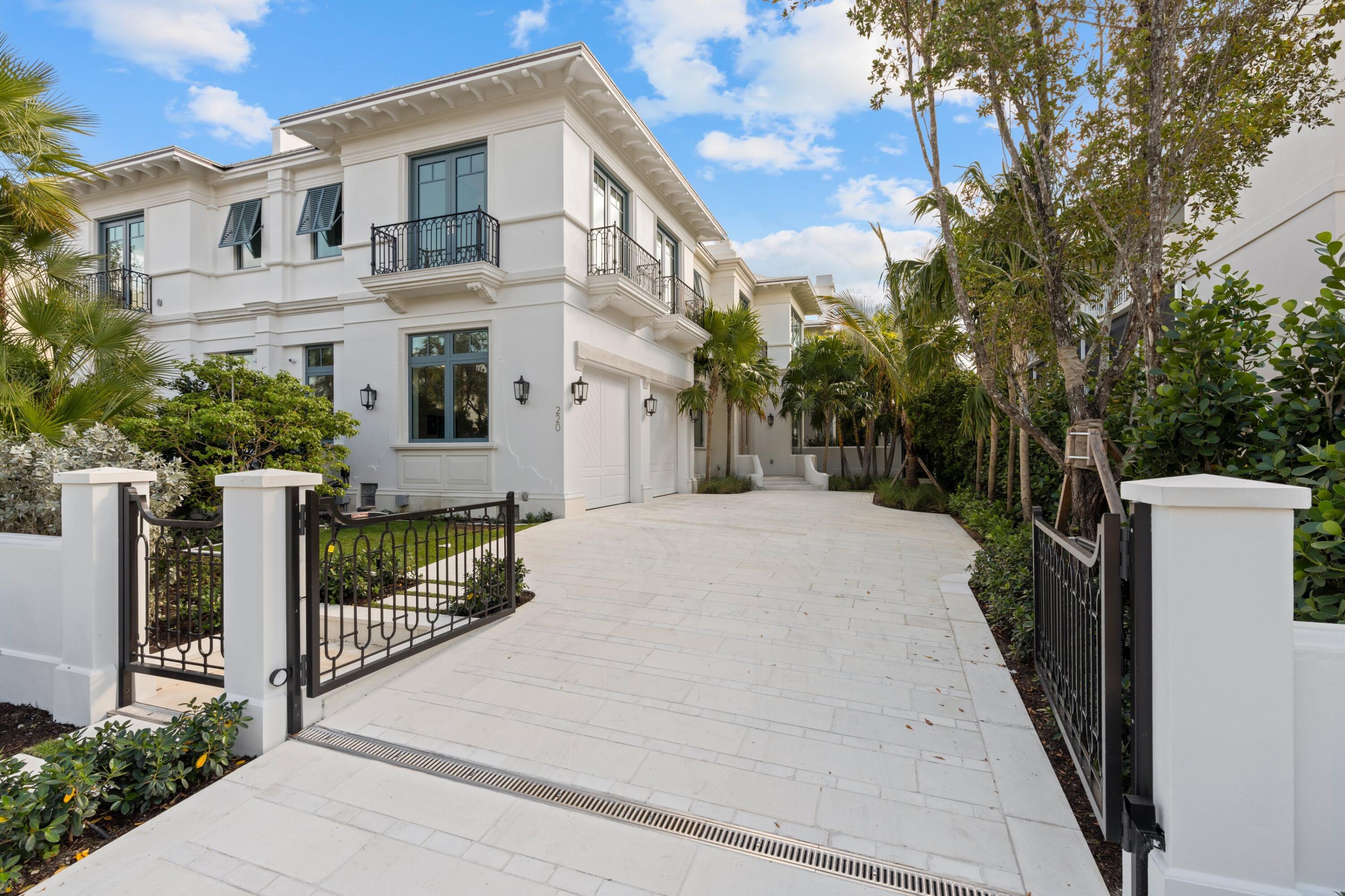ROYAL PARK - Residential