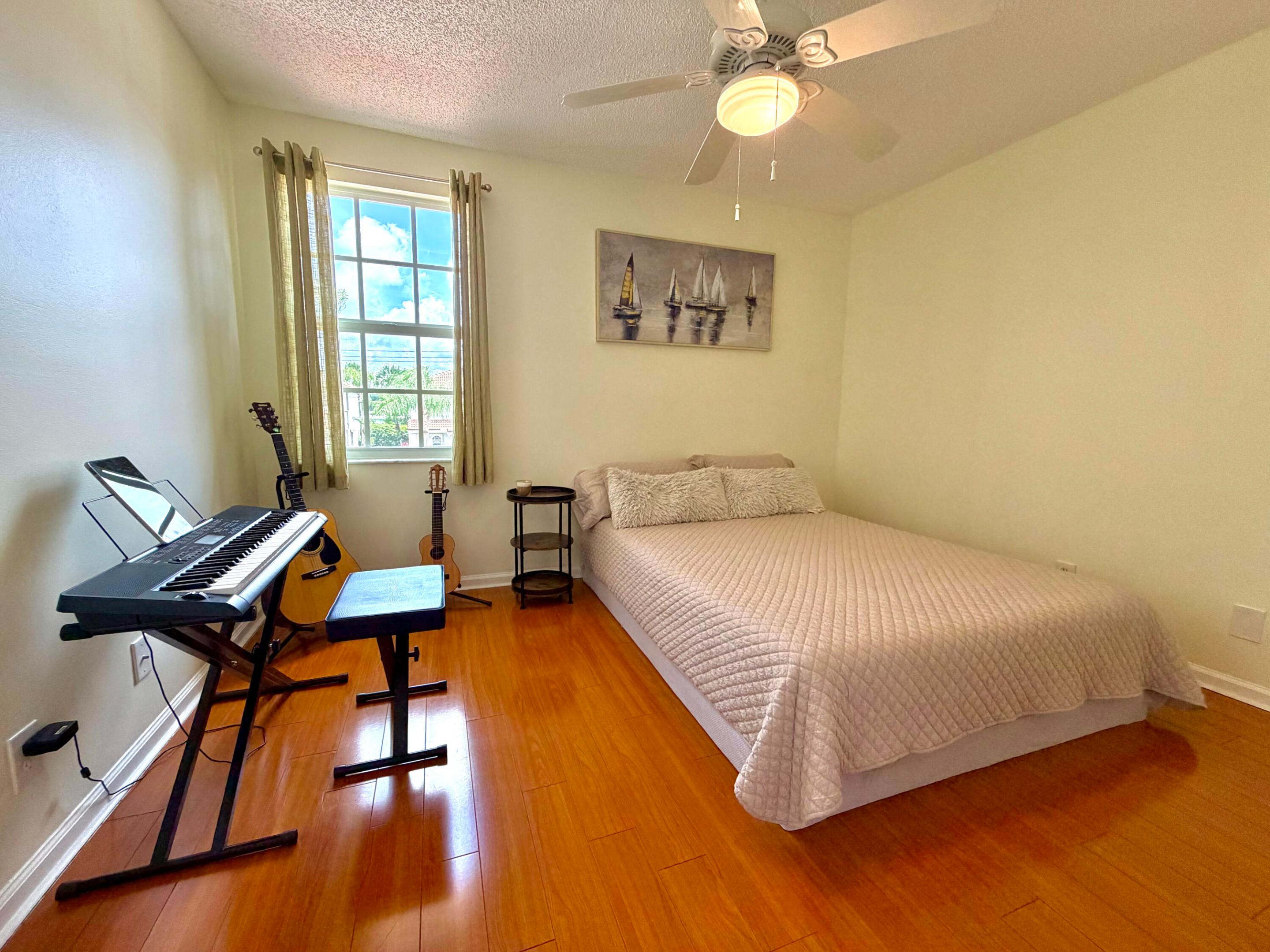 MIZNER POINTE OF BOCA VIA ANCHO - Residential