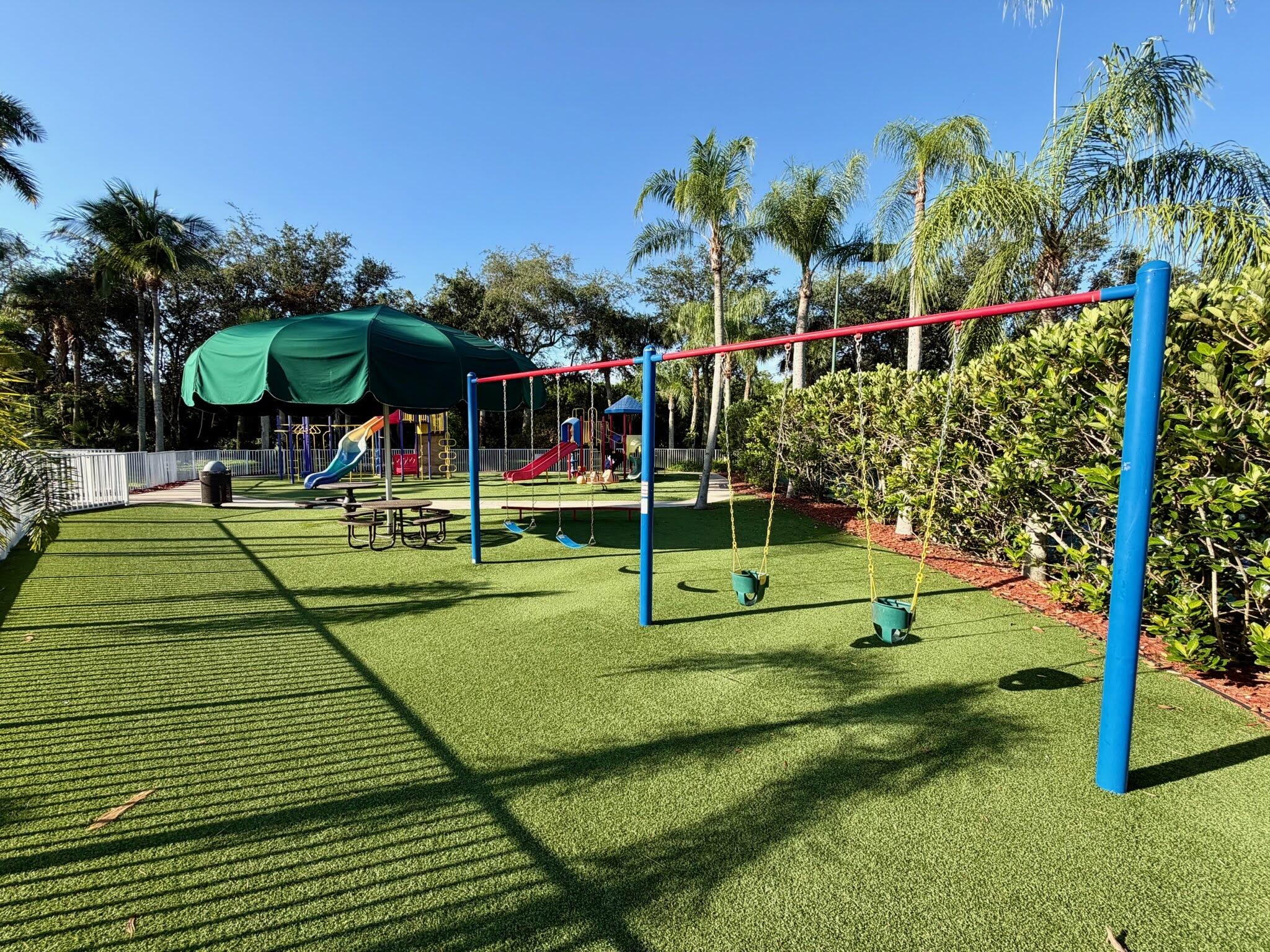 MIZNER POINTE OF BOCA VIA ANCHO - Residential