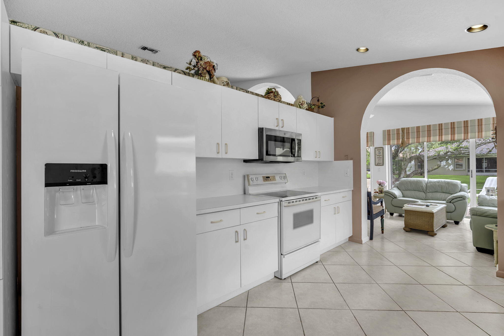 MAJESTIC ISLES 1 - Residential