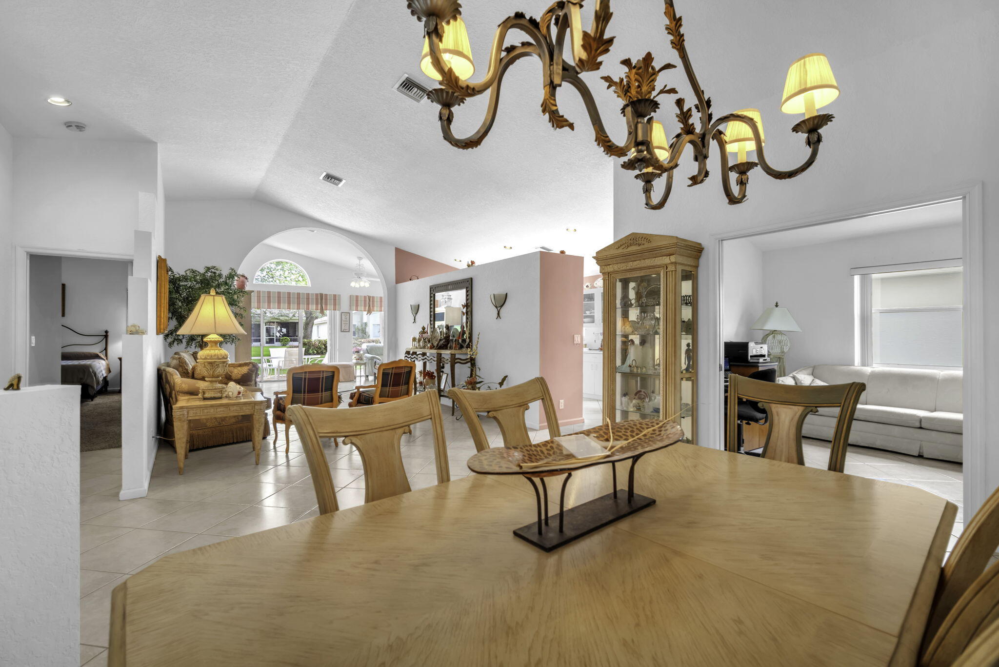 MAJESTIC ISLES 1 - Residential