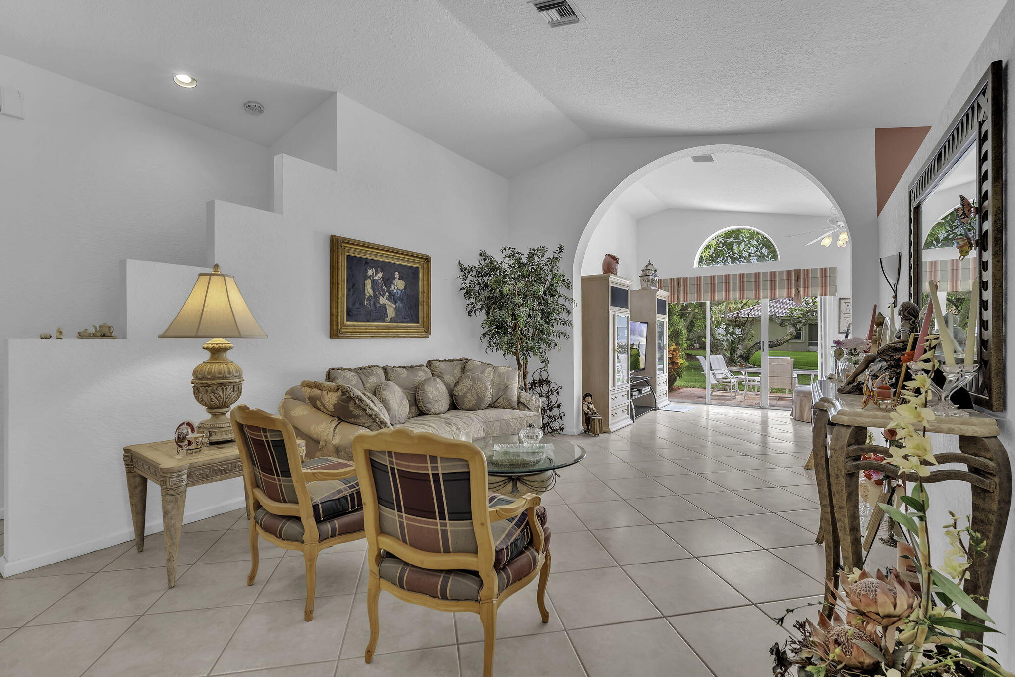 MAJESTIC ISLES 1 - Residential