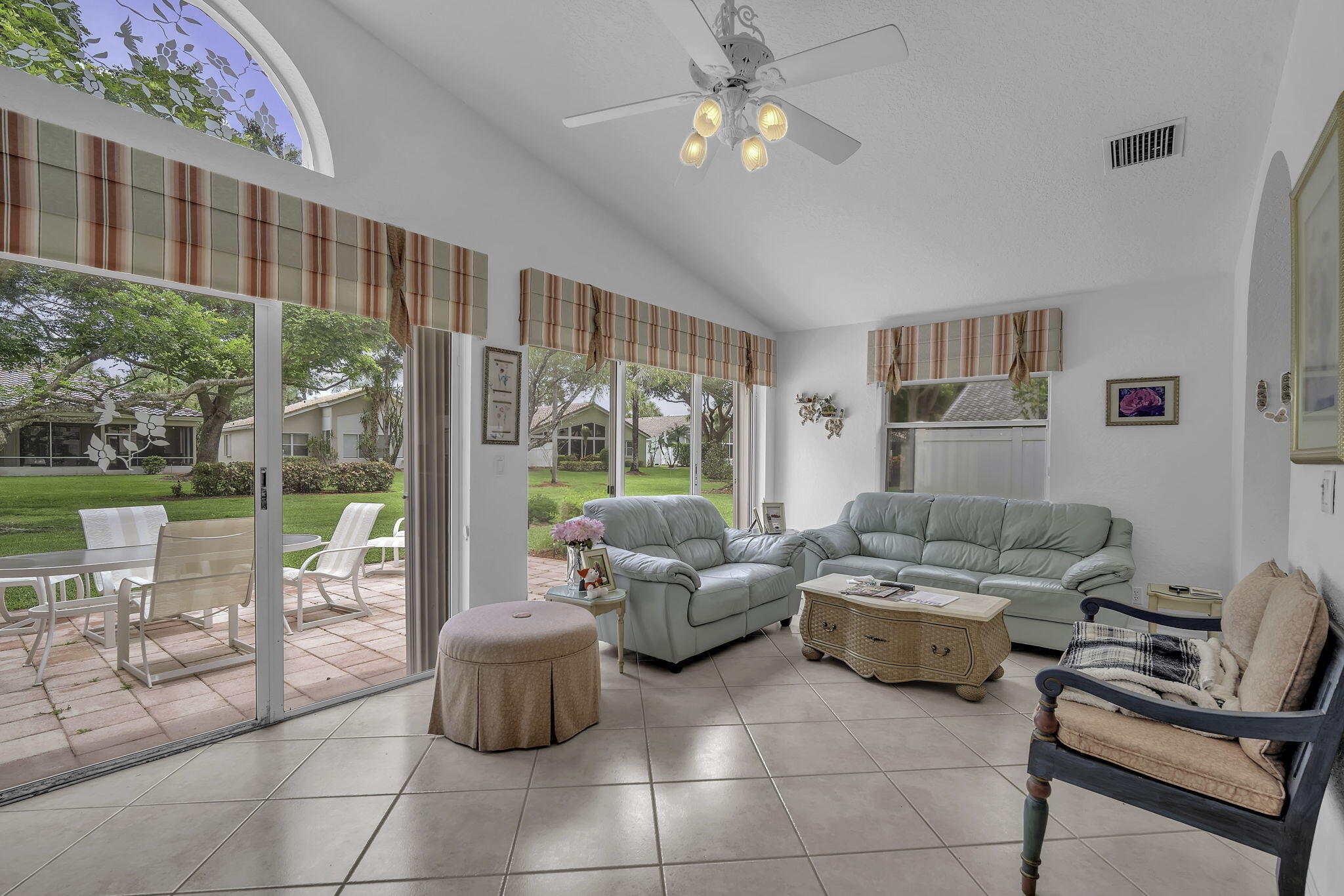 MAJESTIC ISLES 1 - Residential