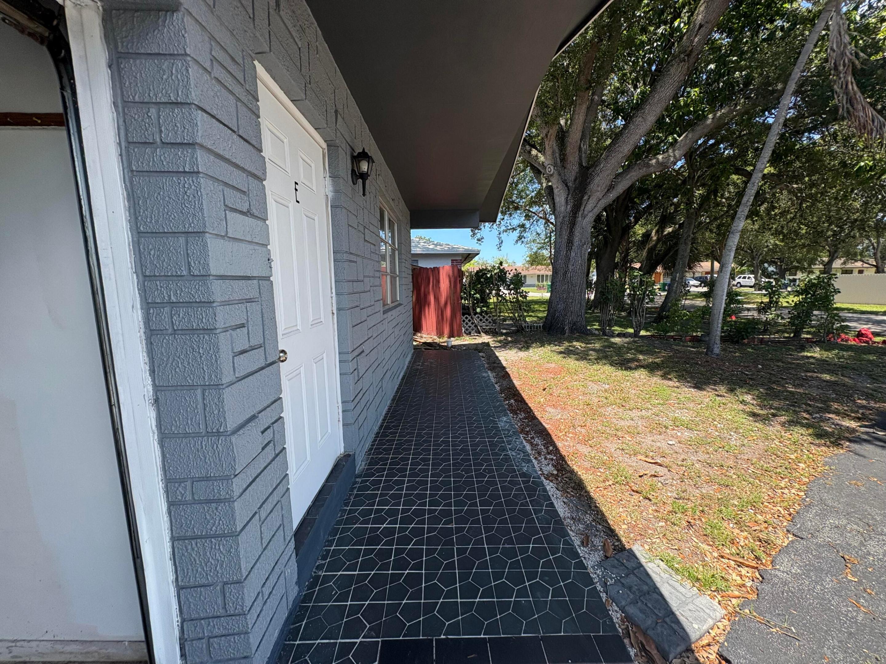 CORAL HEIGHTS - Residential Lease