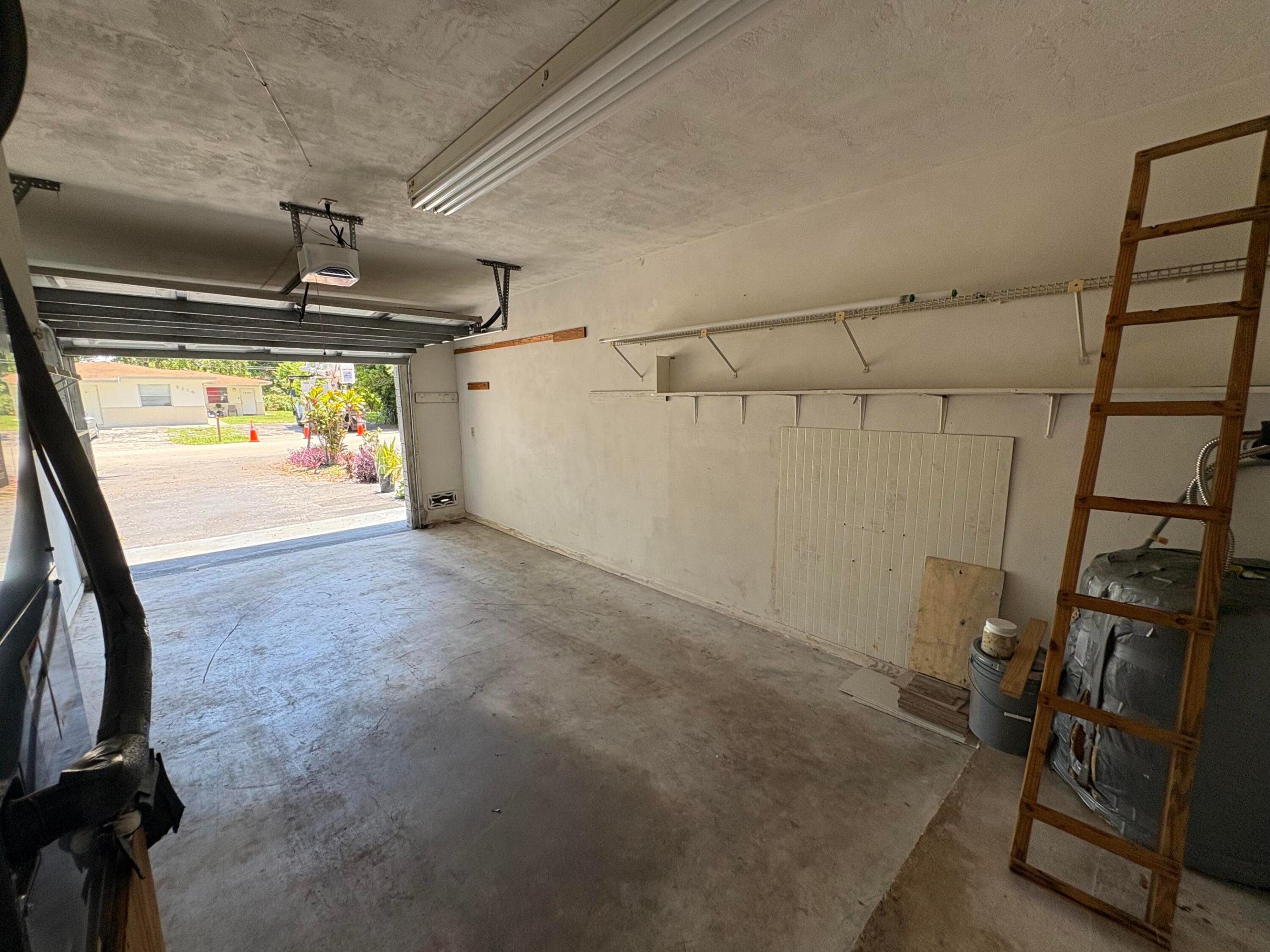 CORAL HEIGHTS - Residential Lease