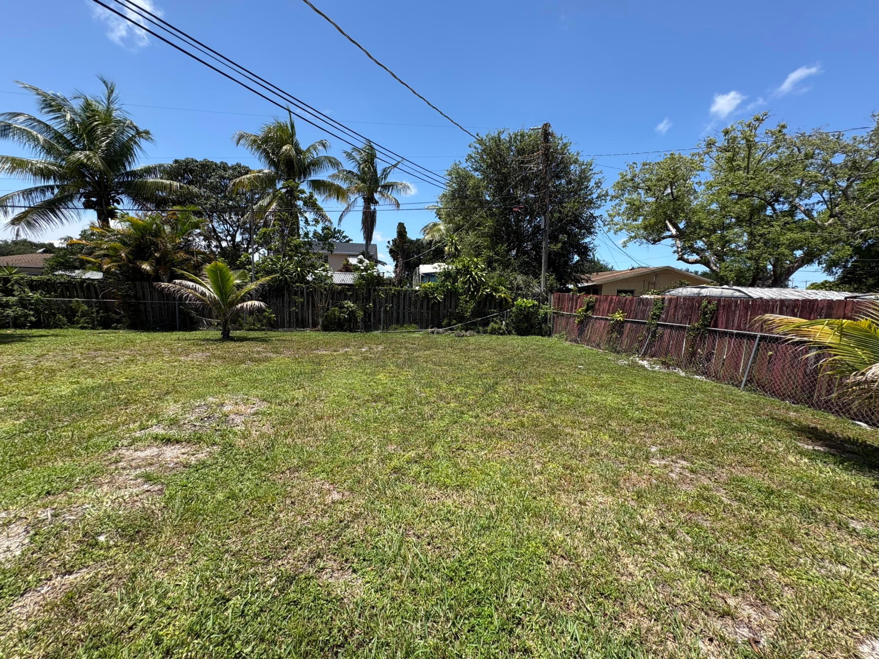 CORAL HEIGHTS - Residential Lease