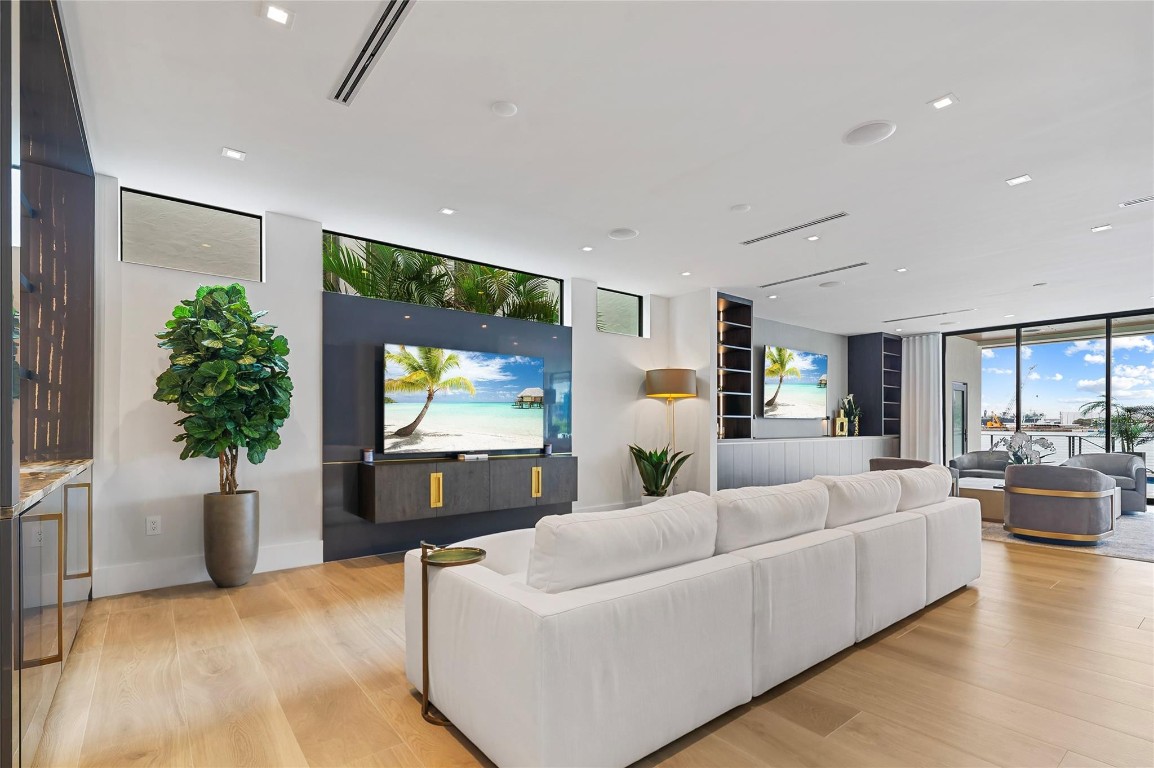 HARBOUR HEIGHTS ADD - Residential