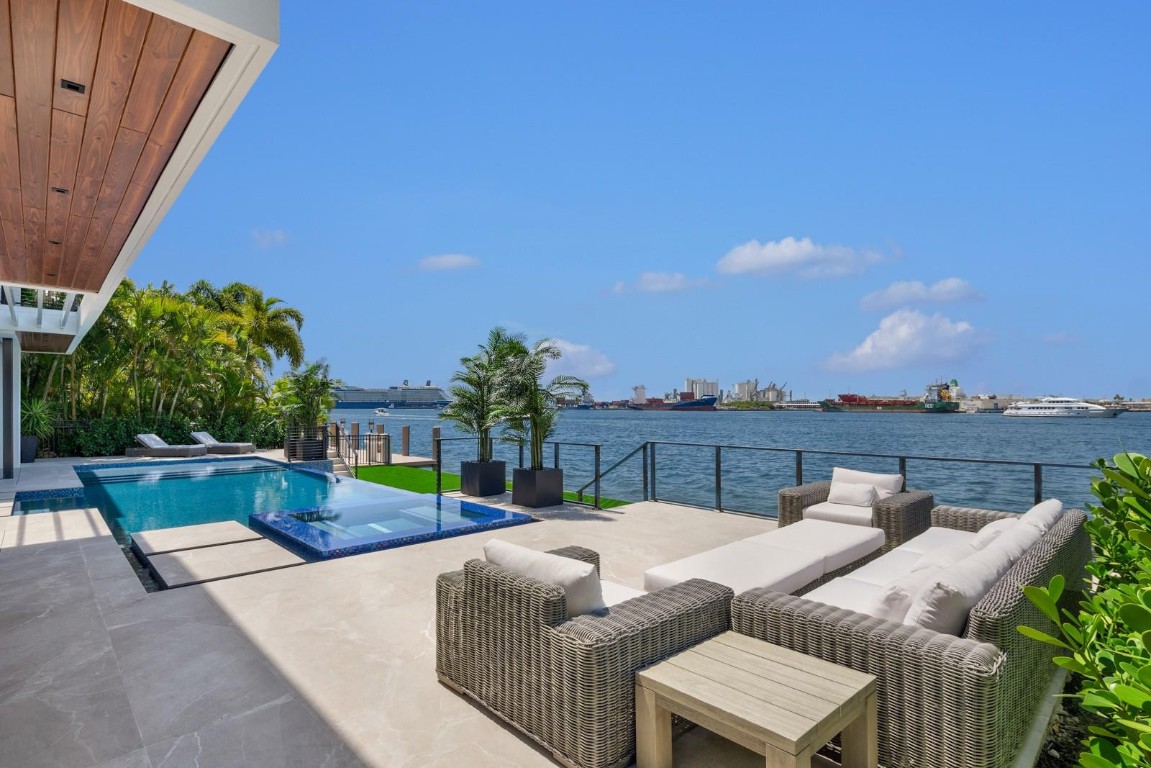 HARBOUR HEIGHTS ADD - Residential