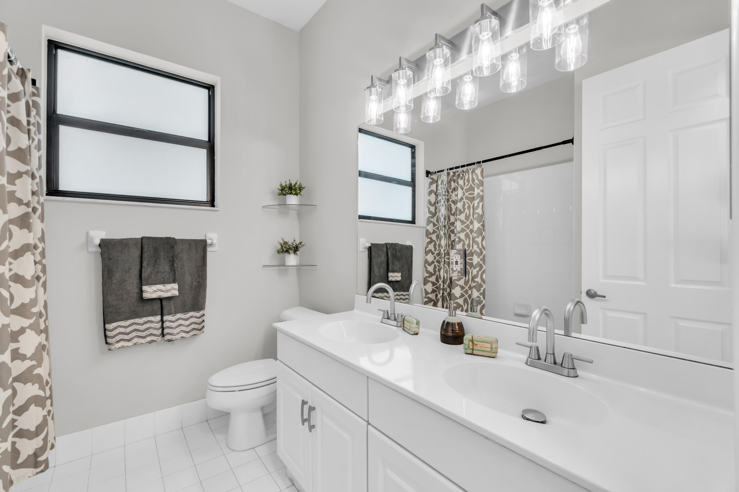 CORAL CREEK REPLAT NO 2 - Residential
