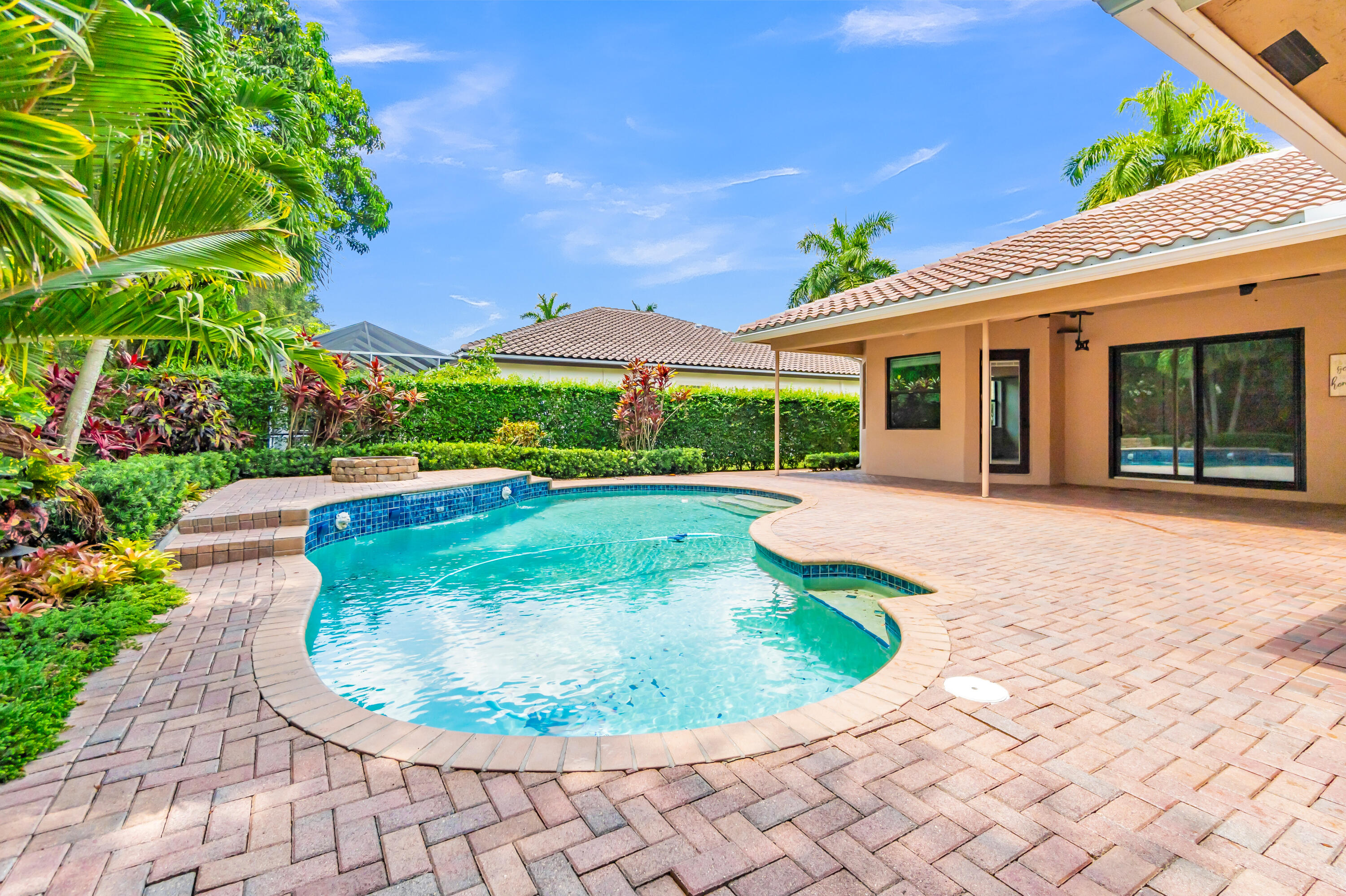 CORAL CREEK REPLAT NO 2 - Residential