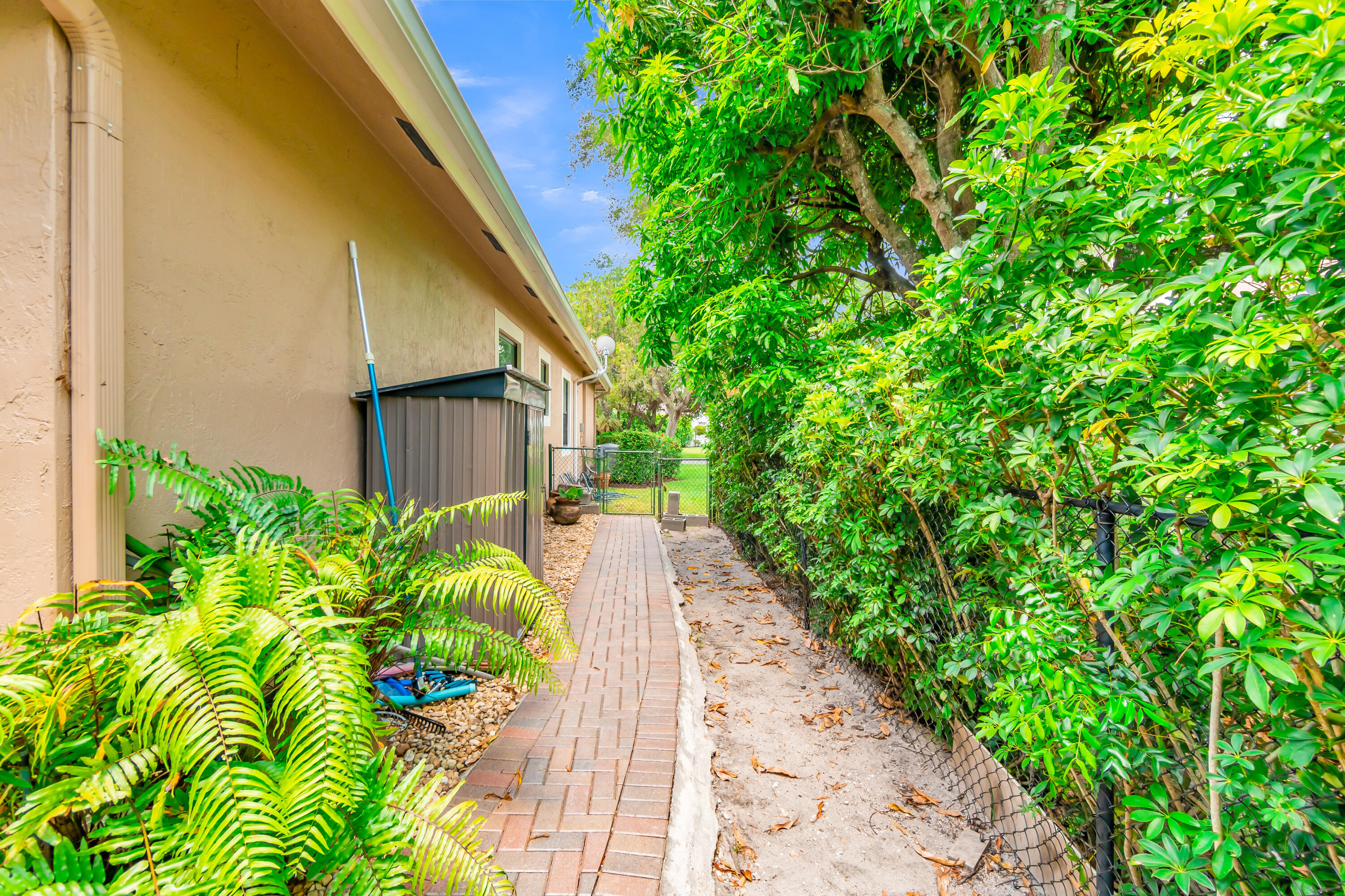 CORAL CREEK REPLAT NO 2 - Residential