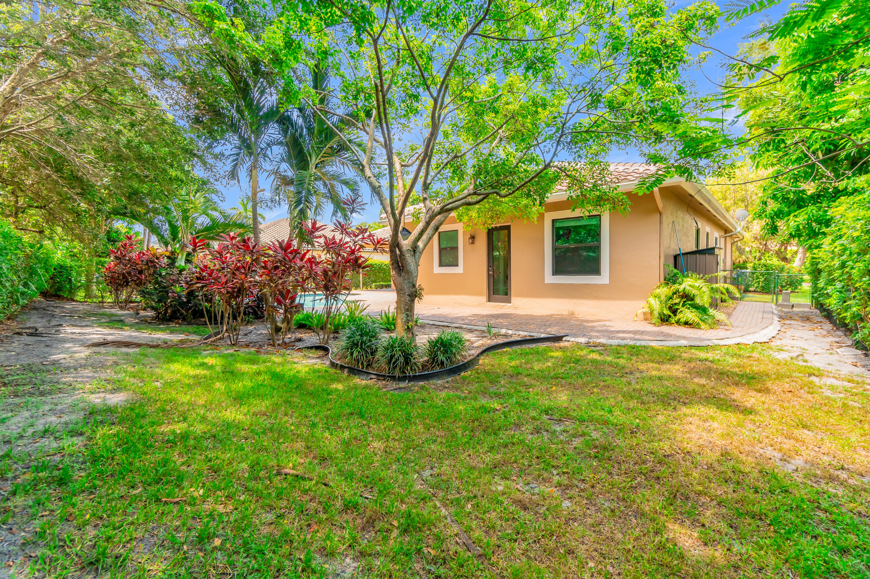 CORAL CREEK REPLAT NO 2 - Residential