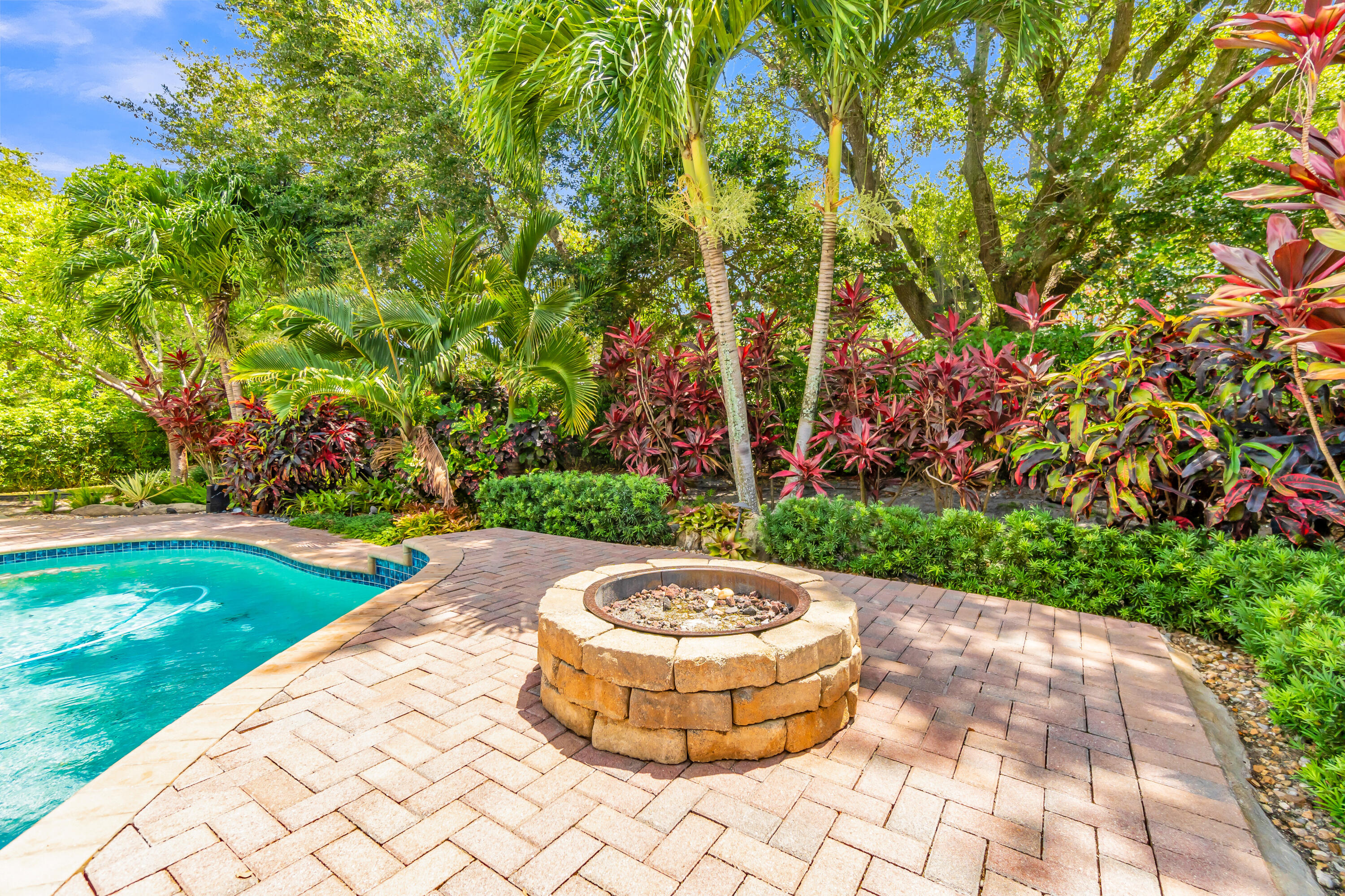 CORAL CREEK REPLAT NO 2 - Residential
