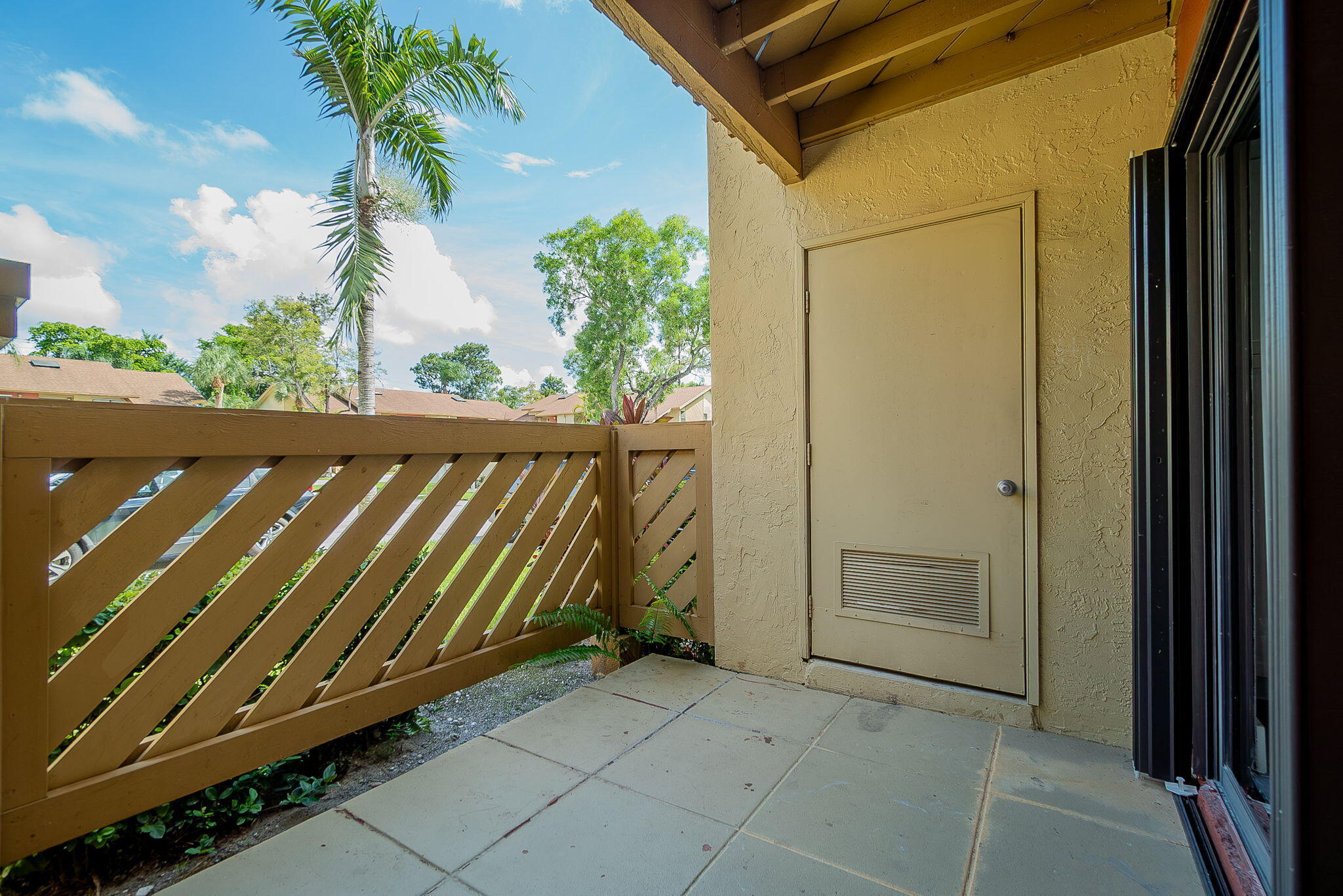 SHEFFIELD WOODS AT WELLINGTON CONDO - Residential Lease