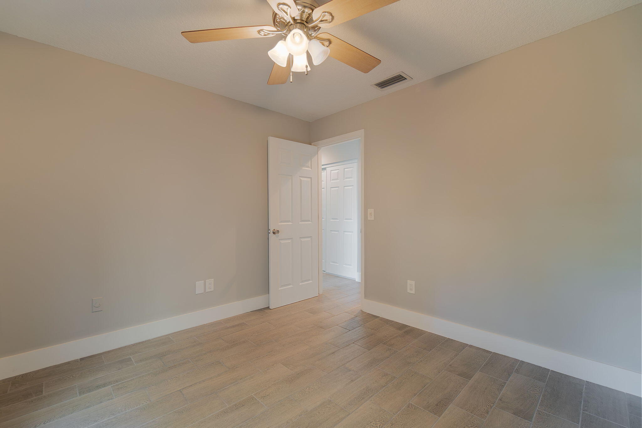 SHEFFIELD WOODS AT WELLINGTON CONDO - Residential Lease