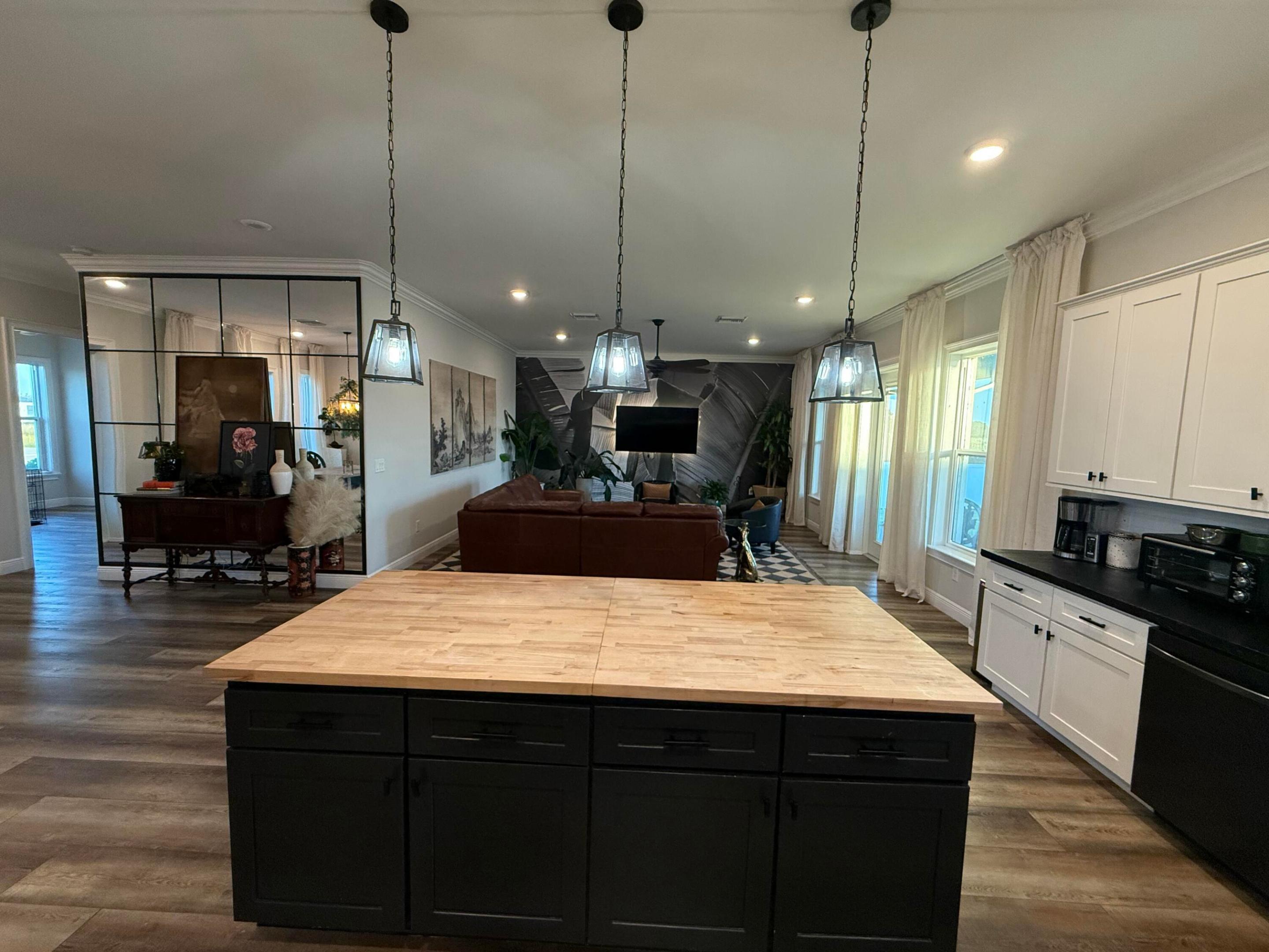 SKY VALLEY S/D - Residential Lease