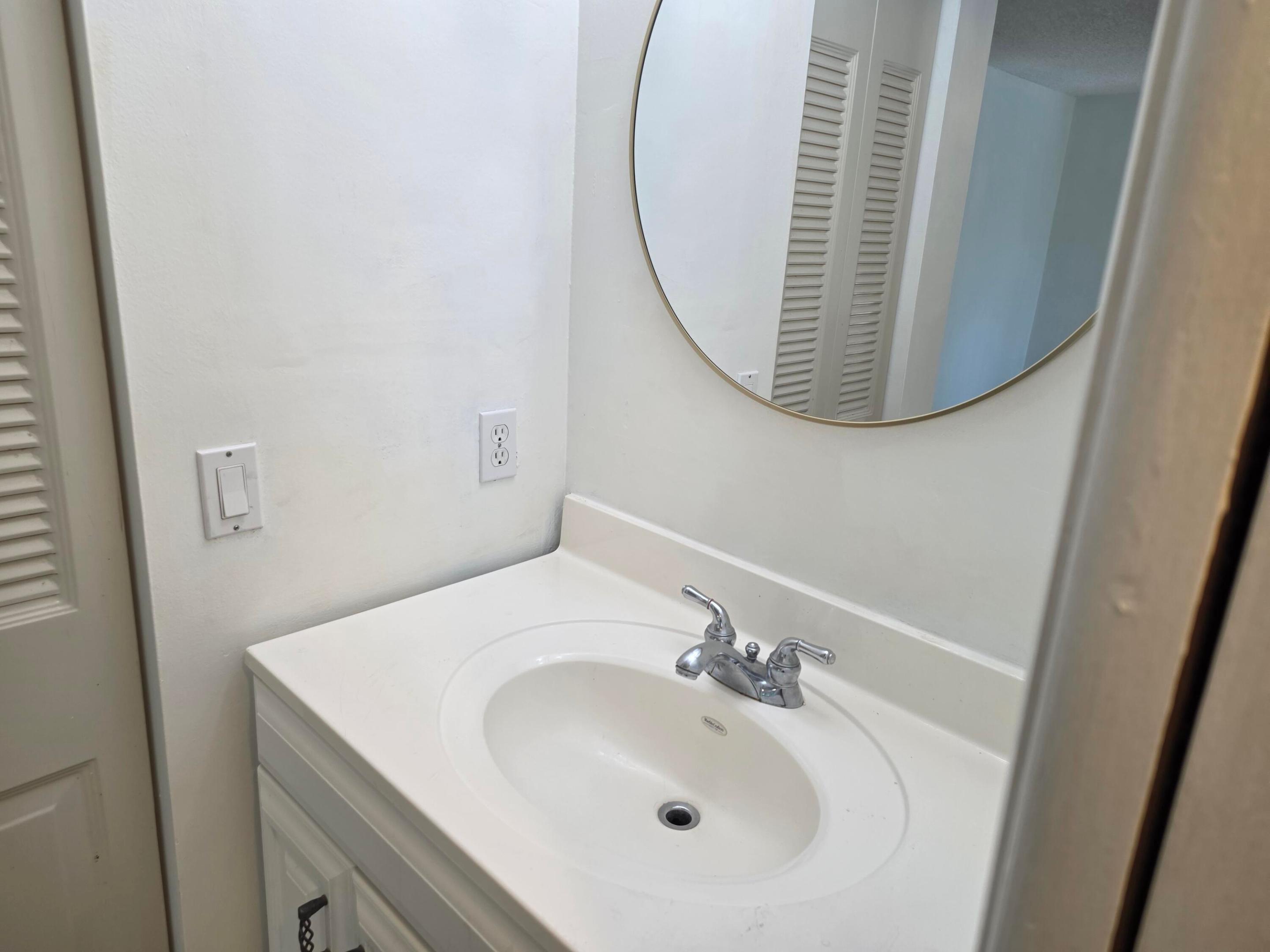 WINDWOOD ISLES CONDO - Residential Lease