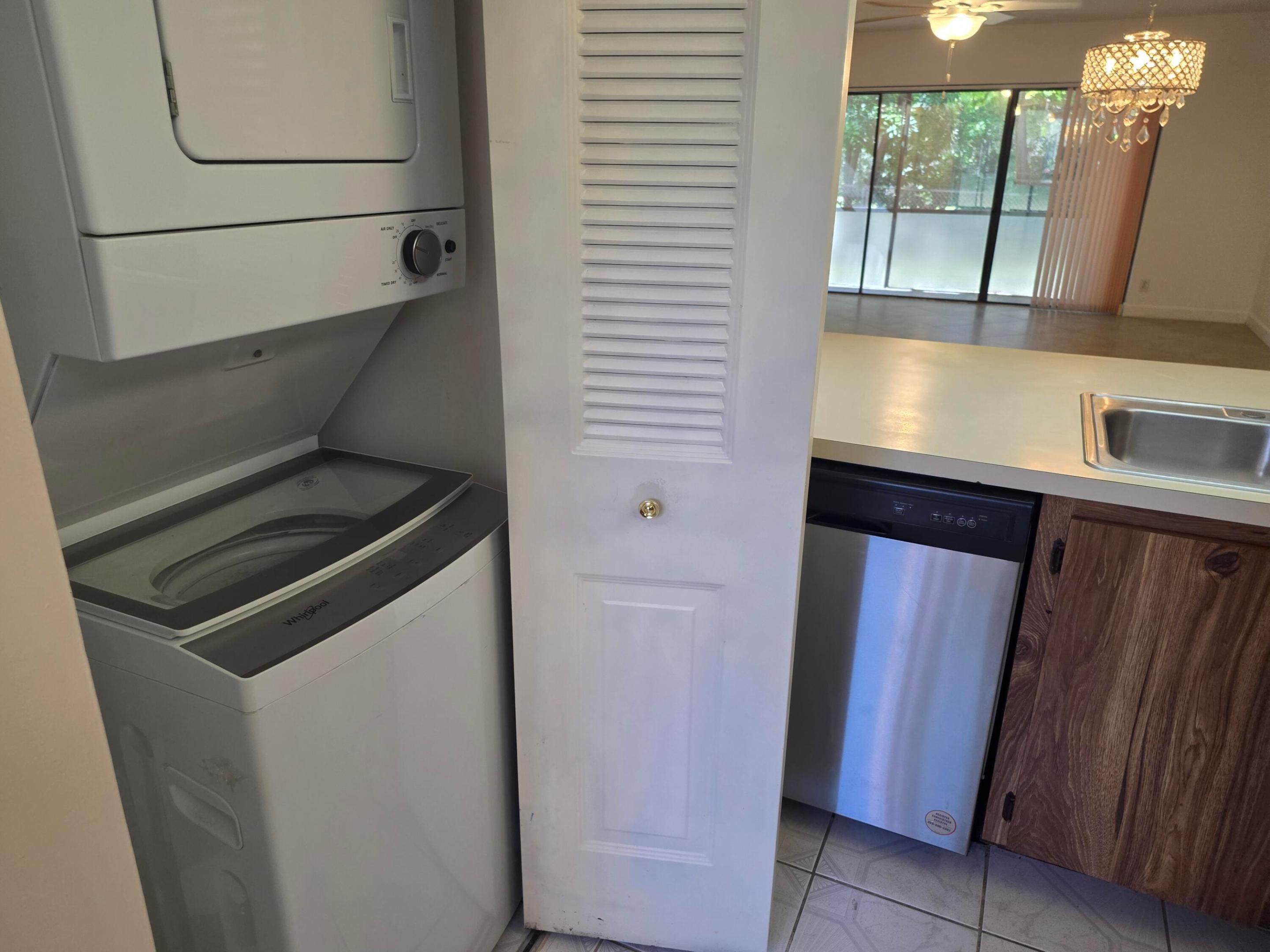 WINDWOOD ISLES CONDO - Residential Lease