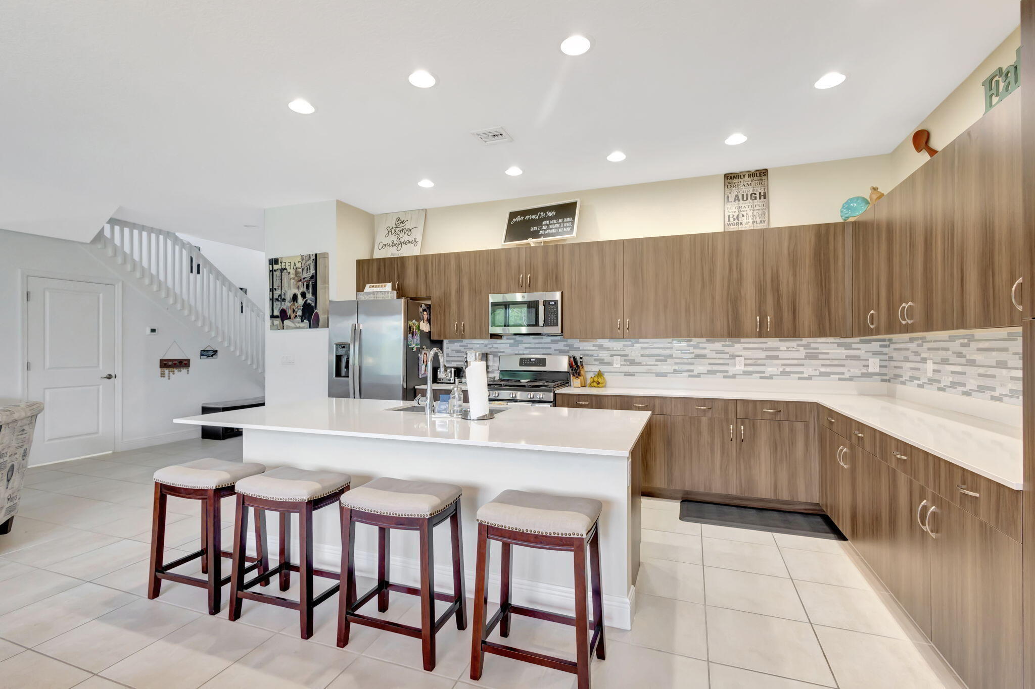 SKY COVE - Residential
