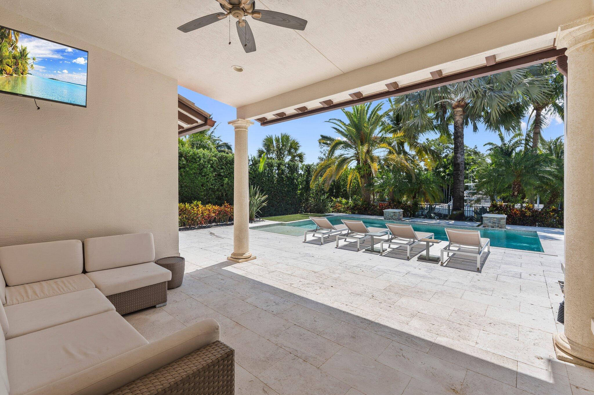 INTRACOASTAL PARK - Residential