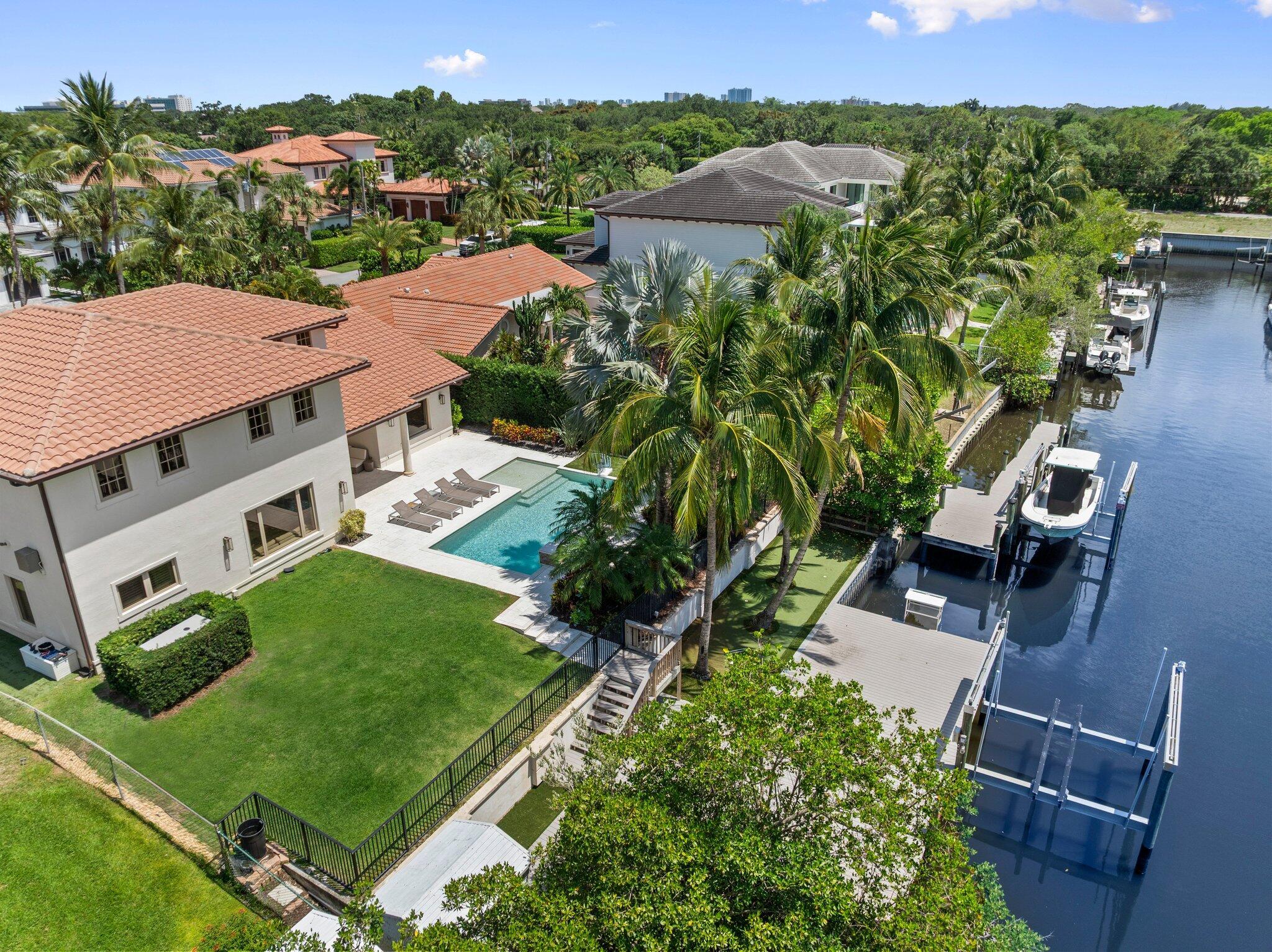 INTRACOASTAL PARK - Residential