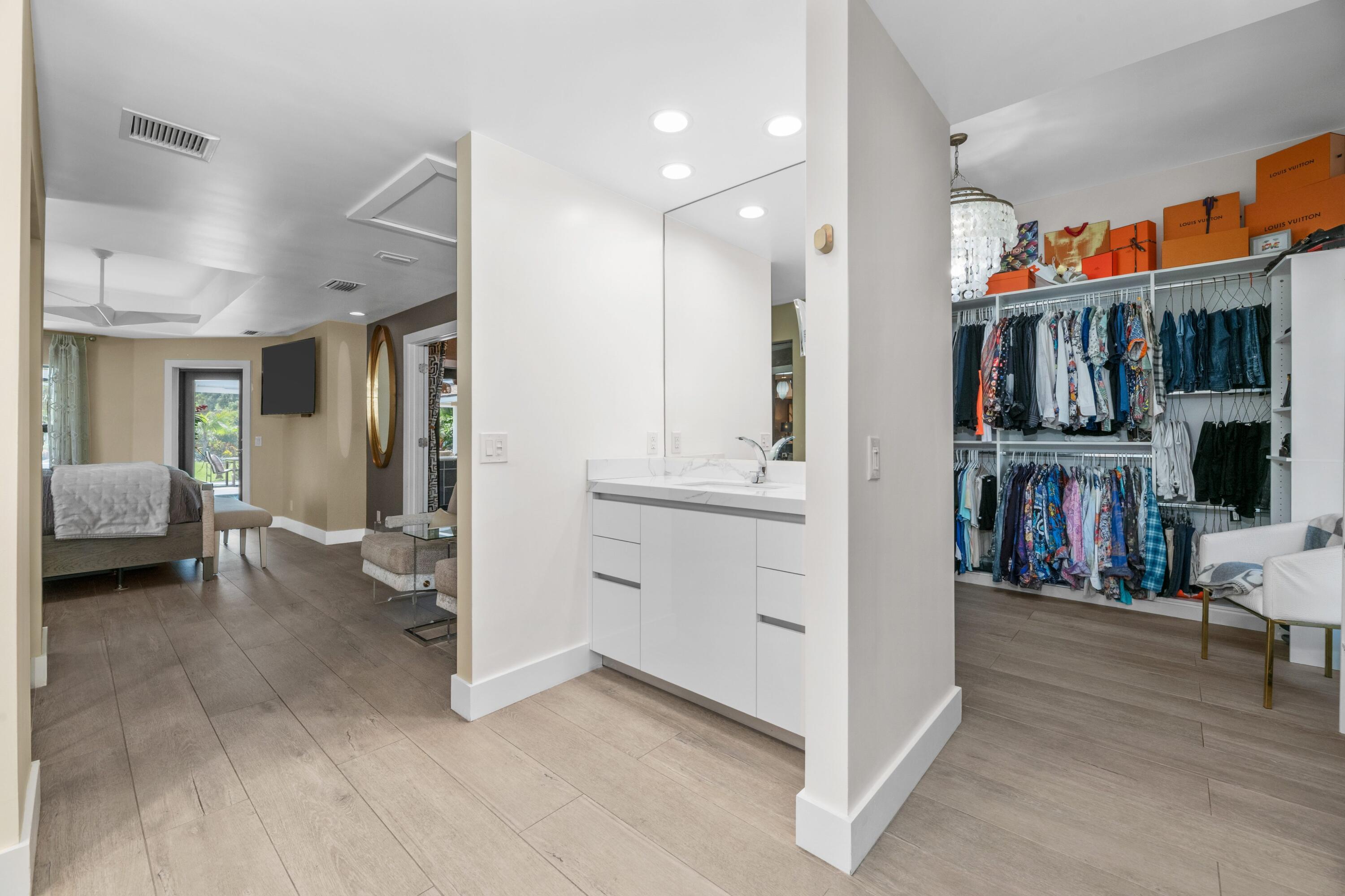 LOXAHATCHEE GROVES IN - Residential